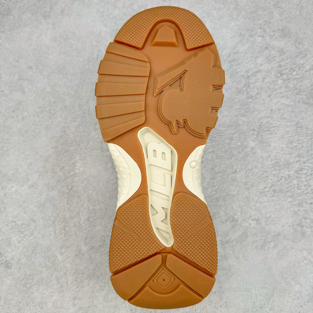 图片[9]-＃PB过验版 MLB Big Ball Chunky 复古印花老爹鞋系列低帮轻量增高厚底百搭休闲运动慢跑鞋 Korea韩国联名NY美国榄球纽约洋基队限定 目前可过轻松秒过各类鉴定 能操作的私聊 韩国代购专供 左脚内置NFC感应 区别市面贴纸假芯片 MLB专用菱形双针中底布 重点细节中底布带注胶孔 原厂NFC感应吊牌 支持鉴定 一个两位数 原盒原标 全套原楦原纸板原厂数据开发 中韩文保养标贴 绿色防霉片 平台代购专供 独家一比一RB+MD组合大底 高频后跟小人Logo精准对位立体饱满 正确网布加超迁鞋面 转印中底走线紧密 转印Logo工艺表层防刮不掉色 尺码：35 36 36.5 37.5 38 38.5 39 40 40.5 41 42 42.5 43 44 44.5 45-选品中心