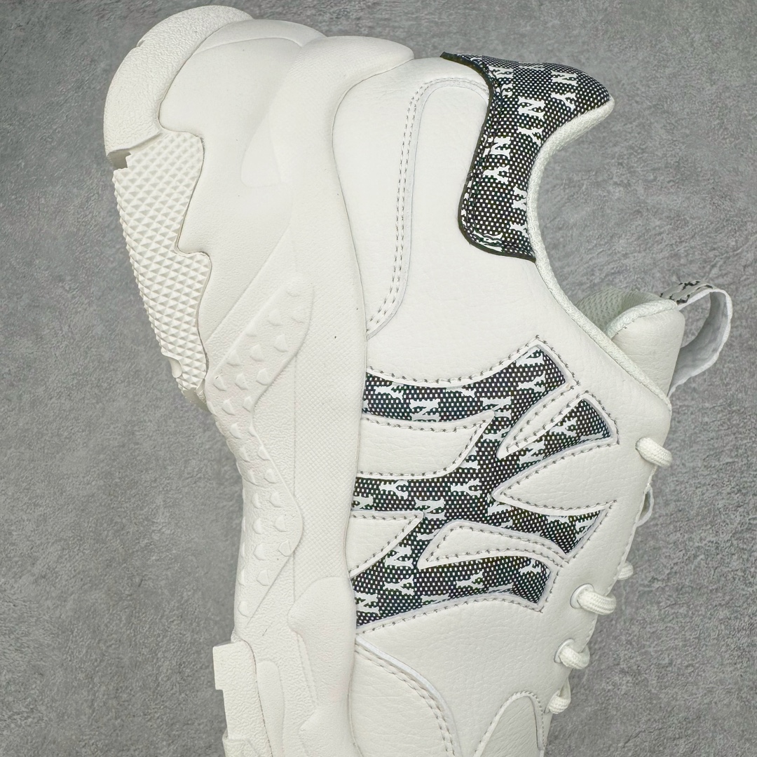 图片[6]-＃PB过验版 MLB Big Ball Chunky 复古印花老爹鞋系列低帮轻量增高厚底百搭休闲运动慢跑鞋 Korea韩国联名NY美国榄球纽约洋基队限定 目前可过轻松秒过各类鉴定 能操作的私聊 韩国代购专供 左脚内置NFC感应 区别市面贴纸假芯片 MLB专用菱形双针中底布 重点细节中底布带注胶孔 原厂NFC感应吊牌 支持鉴定 一个两位数 原盒原标 全套原楦原纸板原厂数据开发 中韩文保养标贴 绿色防霉片 平台代购专供 独家一比一RB+MD组合大底 高频后跟小人Logo精准对位立体饱满 正确网布加超迁鞋面 转印中底走线紧密 转印Logo工艺表层防刮不掉色 尺码：35 36 36.5 37.5 38 38.5 39 40 40.5 41 42 42.5 43 44 44.5 45-选品中心