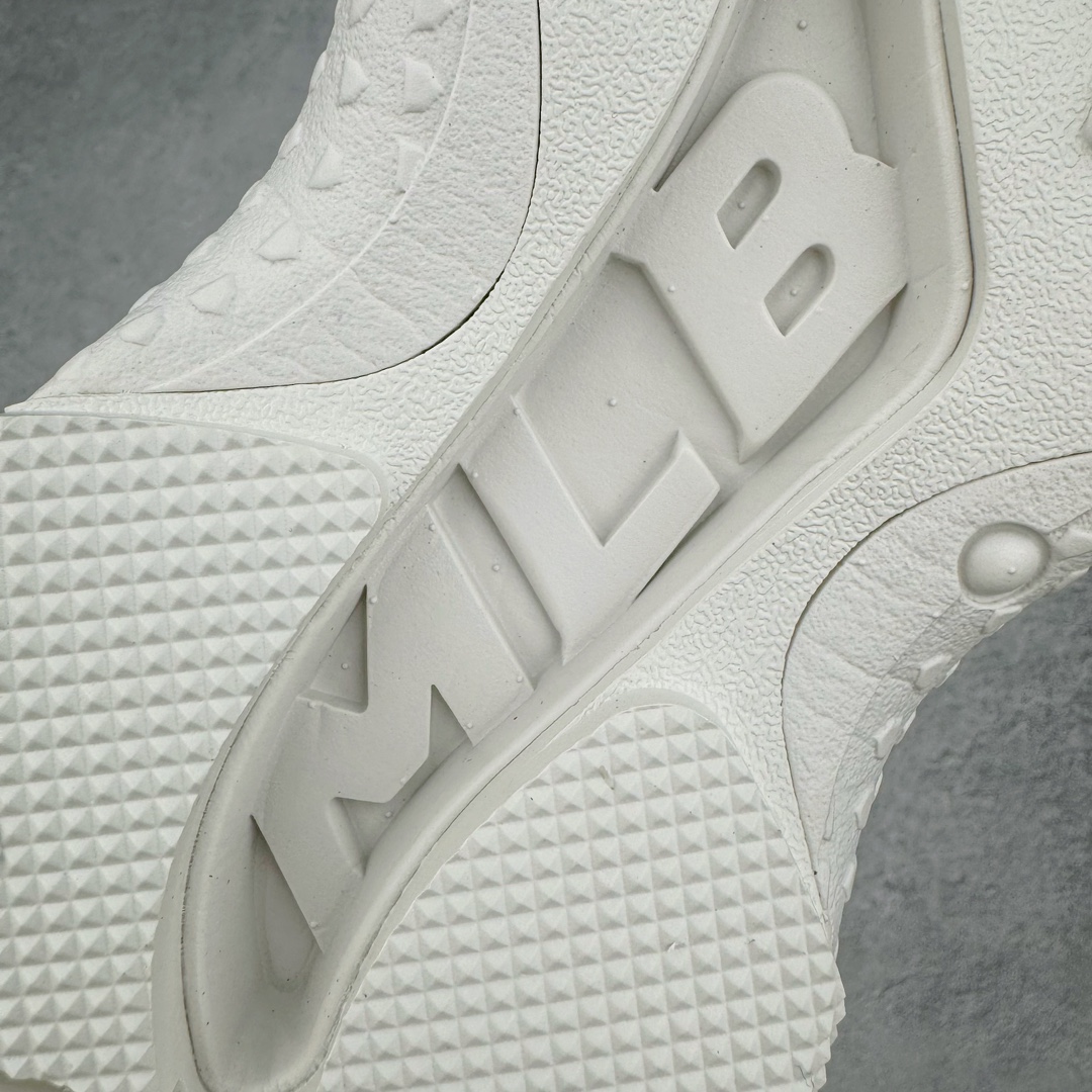 图片[16]-＃PB过验版 MLB Big Ball Chunky 复古印花老爹鞋系列低帮轻量增高厚底百搭休闲运动慢跑鞋 Korea韩国联名NY美国榄球纽约洋基队限定 目前可过轻松秒过各类鉴定 能操作的私聊 韩国代购专供 左脚内置NFC感应 区别市面贴纸假芯片 MLB专用菱形双针中底布 重点细节中底布带注胶孔 原厂NFC感应吊牌 支持鉴定 一个两位数 原盒原标 全套原楦原纸板原厂数据开发 中韩文保养标贴 绿色防霉片 平台代购专供 独家一比一RB+MD组合大底 高频后跟小人Logo精准对位立体饱满 正确网布加超迁鞋面 转印中底走线紧密 转印Logo工艺表层防刮不掉色 尺码：35 36 36.5 37.5 38 38.5 39 40 40.5 41 42 42.5 43 44 44.5 45-选品中心