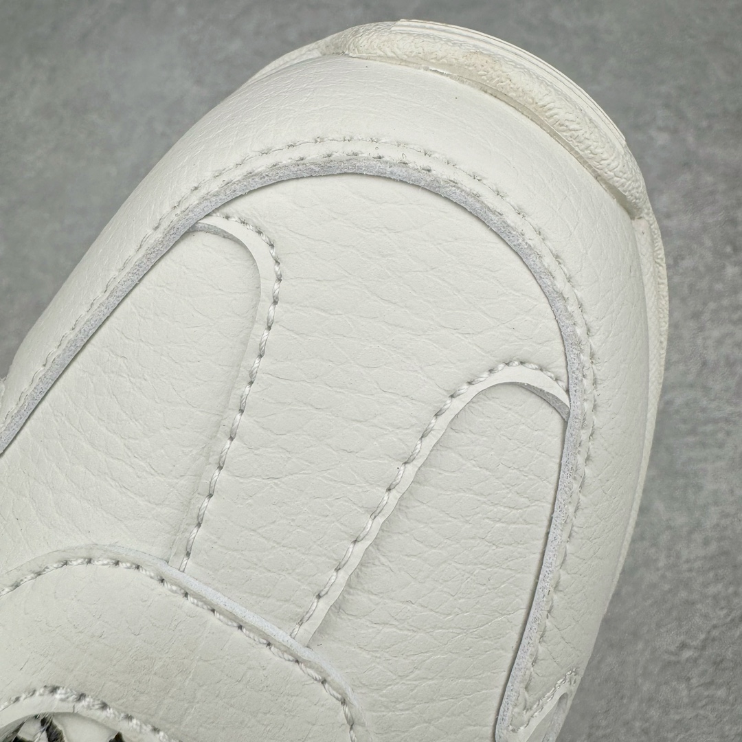 图片[13]-＃PB过验版 MLB Big Ball Chunky 复古印花老爹鞋系列低帮轻量增高厚底百搭休闲运动慢跑鞋 Korea韩国联名NY美国榄球纽约洋基队限定 目前可过轻松秒过各类鉴定 能操作的私聊 韩国代购专供 左脚内置NFC感应 区别市面贴纸假芯片 MLB专用菱形双针中底布 重点细节中底布带注胶孔 原厂NFC感应吊牌 支持鉴定 一个两位数 原盒原标 全套原楦原纸板原厂数据开发 中韩文保养标贴 绿色防霉片 平台代购专供 独家一比一RB+MD组合大底 高频后跟小人Logo精准对位立体饱满 正确网布加超迁鞋面 转印中底走线紧密 转印Logo工艺表层防刮不掉色 尺码：35 36 36.5 37.5 38 38.5 39 40 40.5 41 42 42.5 43 44 44.5 45-选品中心