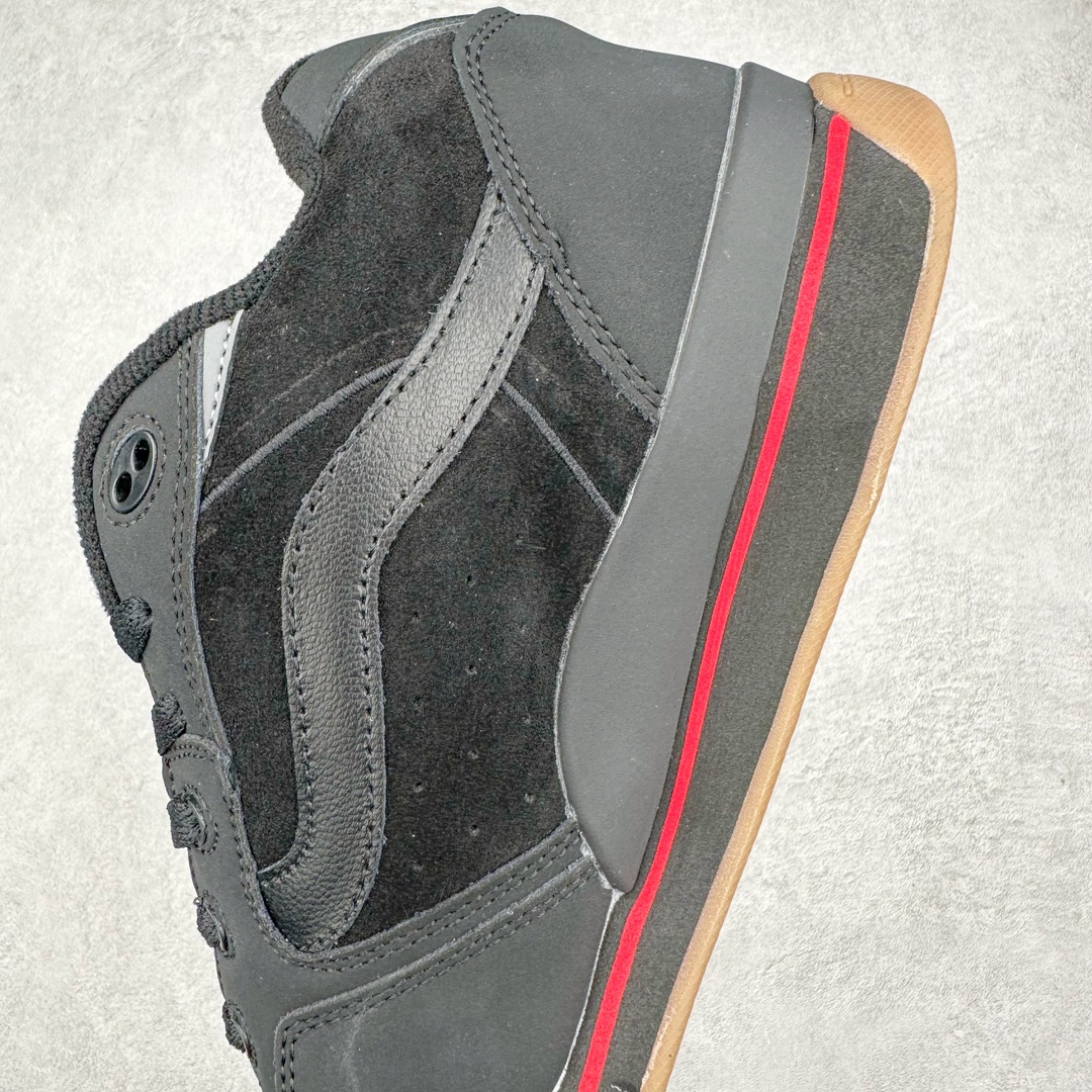 图片[7]-Vans Rowley XLT 系列 范斯官方 减震耐磨复古滑板鞋 Vans 不断坚持延续滑板文化。本次系列以 Rowley XLT 为设计载体，深挖复古元素，推出 Vans Rowley XLT 系列，向滑板文化的致敬。鞋款在设计上，融合了品牌的标志性风格和滑板属性，在为滑板爱好者提供了更加舒适、稳定的滑行体验的同时，也呈现出独特的风格。 尺码：35-45（36.5 38.5 40.5 42.5）正常码-选品中心