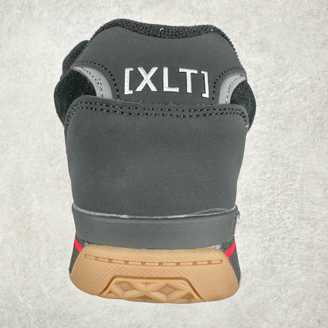 图片[8]-Vans Rowley XLT 系列 范斯官方 减震耐磨复古滑板鞋 Vans 不断坚持延续滑板文化。本次系列以 Rowley XLT 为设计载体，深挖复古元素，推出 Vans Rowley XLT 系列，向滑板文化的致敬。鞋款在设计上，融合了品牌的标志性风格和滑板属性，在为滑板爱好者提供了更加舒适、稳定的滑行体验的同时，也呈现出独特的风格。 尺码：35-45（36.5 38.5 40.5 42.5）正常码-选品中心