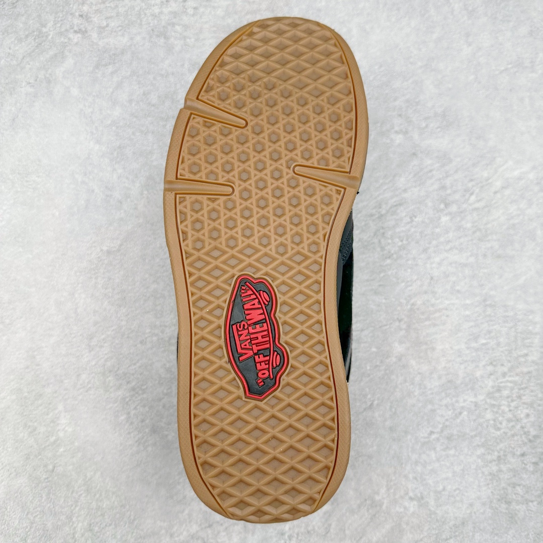 图片[9]-Vans Rowley XLT 系列 范斯官方 减震耐磨复古滑板鞋 Vans 不断坚持延续滑板文化。本次系列以 Rowley XLT 为设计载体，深挖复古元素，推出 Vans Rowley XLT 系列，向滑板文化的致敬。鞋款在设计上，融合了品牌的标志性风格和滑板属性，在为滑板爱好者提供了更加舒适、稳定的滑行体验的同时，也呈现出独特的风格。 尺码：35-45（36.5 38.5 40.5 42.5）正常码-选品中心