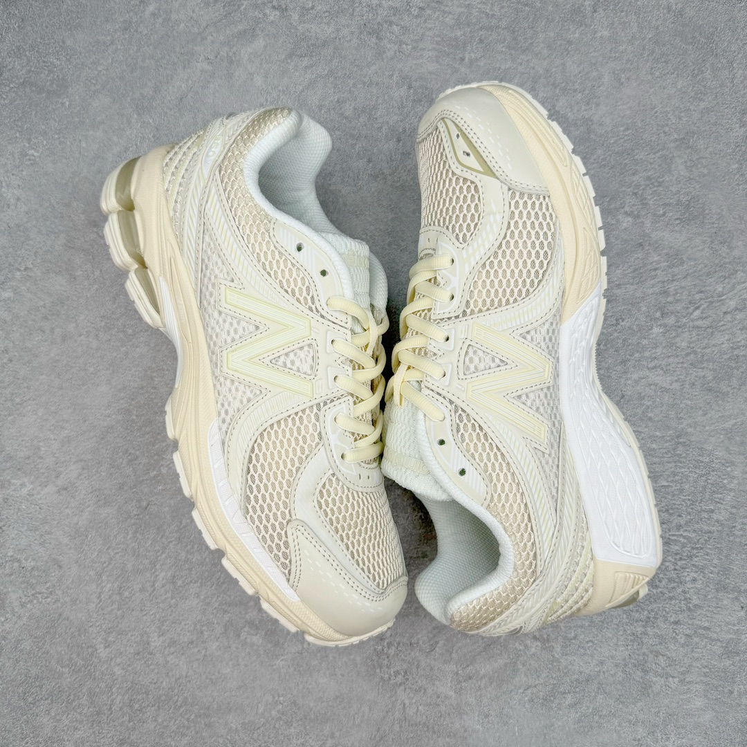 图片[3]-New Balance ML860 NB新百伦系列经典复古老爹风休闲运动慢跑鞋 860 是New Balance 著名的复古跑鞋型号，其heyday 需追溯至90 年代初期。最近，New Balance 回顾历史，以复兴860 为目标，推出这款经典跑鞋的全新升级版860 V2 ，而英国球鞋名所Footpatrol 也为这双新生款型打造一辑特别型录。新版本将N-ergy 与Acteva Lite 技术巧妙融合，其中前者可吸收冲击力，具优越减震性与弹性，而后者则使860 V2 保持轻巧、光滑的外观轮廓。球鞋采用开放式网眼制成，并附带恰到好处的金属饰面，亦为传统运动鞋带去更浓郁的现代气息。860 V2 在具备专业跑步鞋韧性的同时，也拥有围绕生活方式哲学而诞生的时髦感，不仅能够匹配日常风格，还适合用以塑造urban style，各位city boy 不要错过了。尺码：35 36 37 37.5 38 38.5 39.5 40 40.5 41 42 42.5 43 44-选品中心