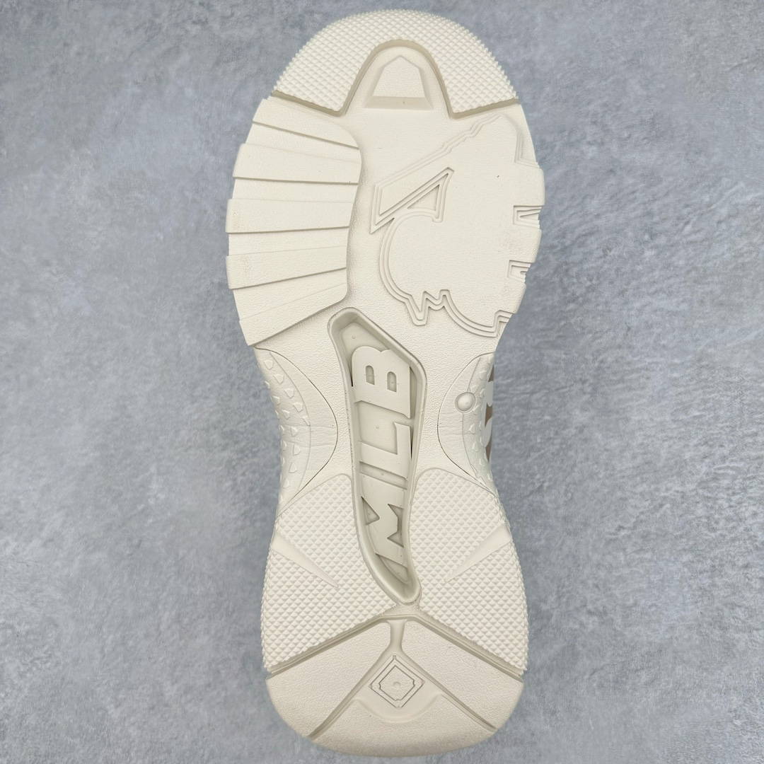 图片[9]-＃PB过验版 MLB Big Ball Chunky 复古印花老爹鞋系列低帮轻量增高厚底百搭休闲运动慢跑鞋 Korea韩国联名NY美国榄球纽约洋基队限定 目前可过轻松秒过各类鉴定 能操作的私聊 韩国代购专供 左脚内置NFC感应 区别市面贴纸假芯片 MLB专用菱形双针中底布 重点细节中底布带注胶孔 原厂NFC感应吊牌 支持鉴定 一个两位数 原盒原标 全套原楦原纸板原厂数据开发 中韩文保养标贴 绿色防霉片 平台代购专供 独家一比一RB+MD组合大底 高频后跟小人Logo精准对位立体饱满 正确网布加超迁鞋面 转印中底走线紧密 转印Logo工艺表层防刮不掉色 尺码：35 36 36.5 37.5 38 38.5 39 40 40.5 41 42 42.5 43 44 44.5 45-选品中心