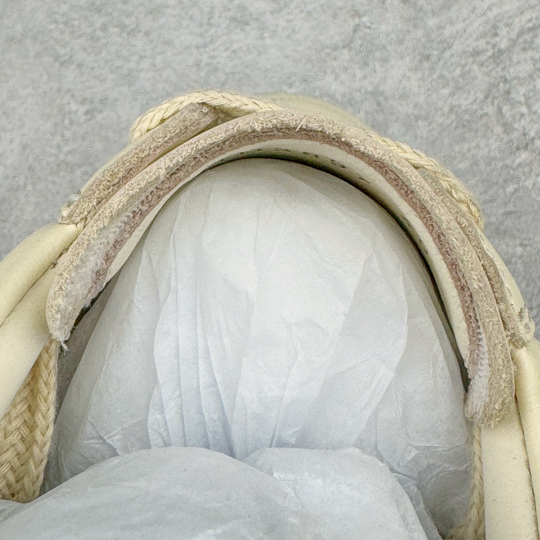 图片[14]-＃GD广顶 Rick Owens Edfu 瑞克·欧文斯低帮皮面时尚运动板鞋 奶白 二级市场已经7K以上 平台客户随意卖四位数 RO广东原厂出品 纯原天花板 原版一比一复刻 冲正绝不翻车 还原度达到百分之98以上 原楦开发纸版版型 ZP拆解原版1：1复模裁片纸版 力求做到0错位 这样才能达到和zp一致的鞋型味道 采用进口cnc数控机床开发对版独家tpu奶香大底 区别于市场所有版本 zp同源全头层粒面小牛皮 达到和zp一致手感 原厂进口细纹布 万邦订购原厂高弹粉红色海绵 内里搭配软质细腻羊皮 TPU高密度大底 软硬度透光度高已经测试和原版一致 尺码：39 40 41 42 43 44 45 46-选品中心