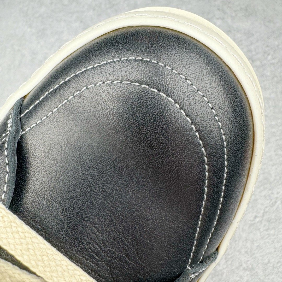 图片[19]-＃GD广顶 Rick Owens Edfu 瑞克·欧文斯低帮皮面时尚运动板鞋 二级市场已经7K以上 平台客户随意卖四位数 RO广东原厂出品 纯原天花板 原版一比一复刻 冲正绝不翻车 还原度达到百分之98以上 原楦开发纸版版型 ZP拆解原版1：1复模裁片纸版 力求做到0错位 这样才能达到和zp一致的鞋型味道 采用进口cnc数控机床开发对版独家tpu奶香大底 区别于市场所有版本 zp同源全头层粒面小牛皮 达到和zp一致手感 原厂进口细纹布 万邦订购原厂高弹粉红色海绵 内里搭配软质细腻羊皮 TPU高密度大底 软硬度透光度高已经测试和原版一致 尺码：39 40 41 42 43 44 45 46-选品中心