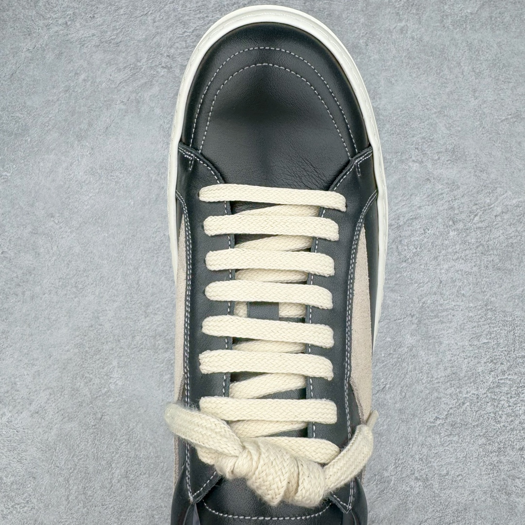 图片[4]-＃GD广顶 Rick Owens Edfu 瑞克·欧文斯低帮皮面时尚运动板鞋 二级市场已经7K以上 平台客户随意卖四位数 RO广东原厂出品 纯原天花板 原版一比一复刻 冲正绝不翻车 还原度达到百分之98以上 原楦开发纸版版型 ZP拆解原版1：1复模裁片纸版 力求做到0错位 这样才能达到和zp一致的鞋型味道 采用进口cnc数控机床开发对版独家tpu奶香大底 区别于市场所有版本 zp同源全头层粒面小牛皮 达到和zp一致手感 原厂进口细纹布 万邦订购原厂高弹粉红色海绵 内里搭配软质细腻羊皮 TPU高密度大底 软硬度透光度高已经测试和原版一致 尺码：39 40 41 42 43 44 45 46-选品中心