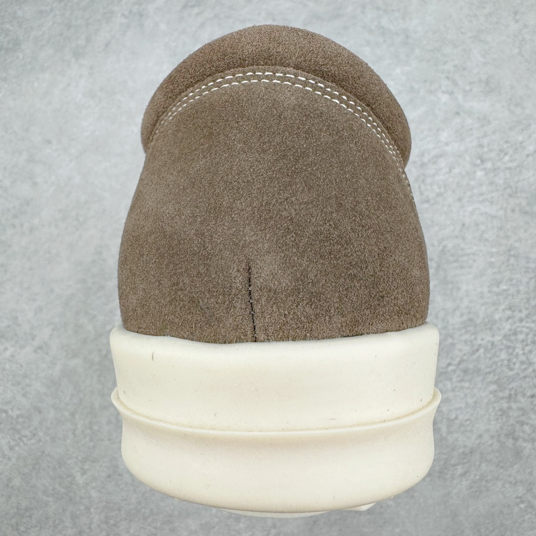 图片[8]-＃GD广顶 Rick Owens Edfu 瑞克·欧文斯低帮皮面时尚运动板鞋 二级市场已经7K以上 平台客户随意卖四位数 RO广东原厂出品 纯原天花板 原版一比一复刻 冲正绝不翻车 还原度达到百分之98以上 原楦开发纸版版型 ZP拆解原版1：1复模裁片纸版 力求做到0错位 这样才能达到和zp一致的鞋型味道 采用进口cnc数控机床开发对版独家tpu奶香大底 区别于市场所有版本 zp同源全头层粒面小牛皮 达到和zp一致手感 原厂进口细纹布 万邦订购原厂高弹粉红色海绵 内里搭配软质细腻羊皮 TPU高密度大底 软硬度透光度高已经测试和原版一致 尺码：39 40 41 42 43 44 45 46-选品中心