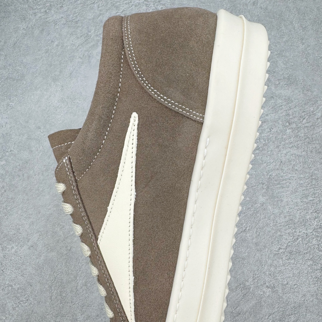 图片[7]-＃GD广顶 Rick Owens Edfu 瑞克·欧文斯低帮皮面时尚运动板鞋 二级市场已经7K以上 平台客户随意卖四位数 RO广东原厂出品 纯原天花板 原版一比一复刻 冲正绝不翻车 还原度达到百分之98以上 原楦开发纸版版型 ZP拆解原版1：1复模裁片纸版 力求做到0错位 这样才能达到和zp一致的鞋型味道 采用进口cnc数控机床开发对版独家tpu奶香大底 区别于市场所有版本 zp同源全头层粒面小牛皮 达到和zp一致手感 原厂进口细纹布 万邦订购原厂高弹粉红色海绵 内里搭配软质细腻羊皮 TPU高密度大底 软硬度透光度高已经测试和原版一致 尺码：39 40 41 42 43 44 45 46-选品中心