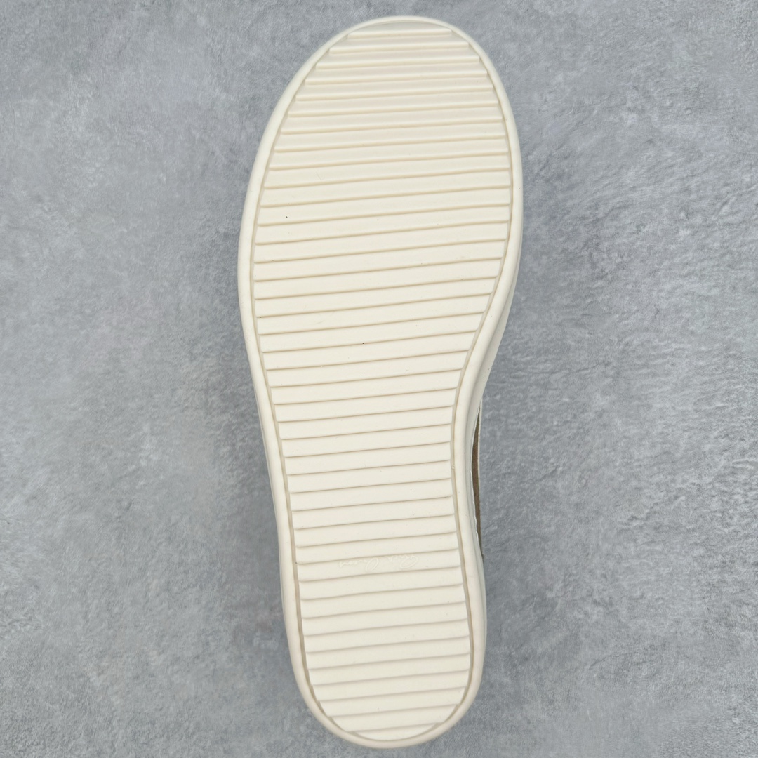 图片[9]-＃GD广顶 Rick Owens Edfu 瑞克·欧文斯低帮皮面时尚运动板鞋 二级市场已经7K以上 平台客户随意卖四位数 RO广东原厂出品 纯原天花板 原版一比一复刻 冲正绝不翻车 还原度达到百分之98以上 原楦开发纸版版型 ZP拆解原版1：1复模裁片纸版 力求做到0错位 这样才能达到和zp一致的鞋型味道 采用进口cnc数控机床开发对版独家tpu奶香大底 区别于市场所有版本 zp同源全头层粒面小牛皮 达到和zp一致手感 原厂进口细纹布 万邦订购原厂高弹粉红色海绵 内里搭配软质细腻羊皮 TPU高密度大底 软硬度透光度高已经测试和原版一致 尺码：39 40 41 42 43 44 45 46-选品中心