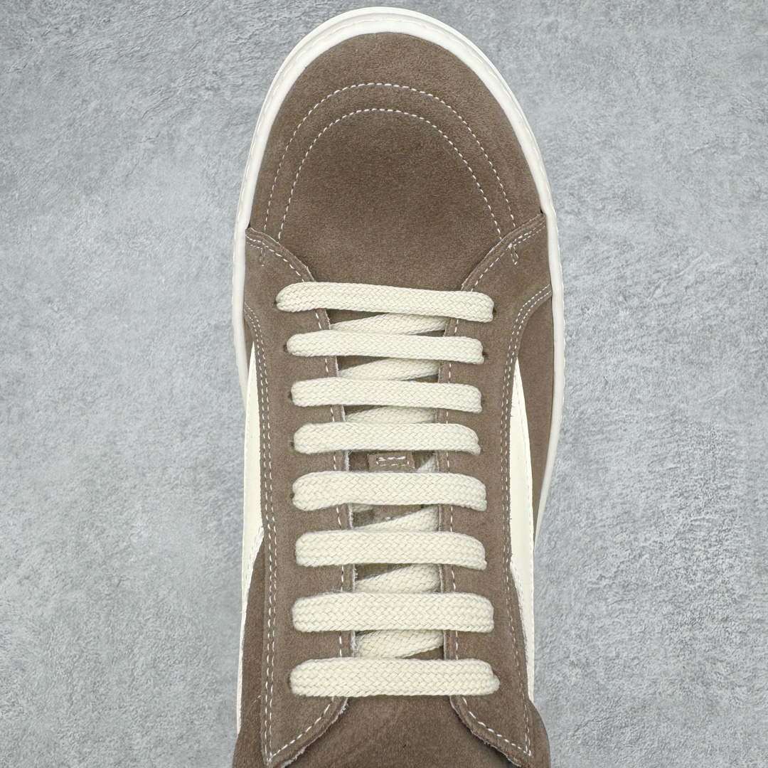 图片[4]-＃GD广顶 Rick Owens Edfu 瑞克·欧文斯低帮皮面时尚运动板鞋 二级市场已经7K以上 平台客户随意卖四位数 RO广东原厂出品 纯原天花板 原版一比一复刻 冲正绝不翻车 还原度达到百分之98以上 原楦开发纸版版型 ZP拆解原版1：1复模裁片纸版 力求做到0错位 这样才能达到和zp一致的鞋型味道 采用进口cnc数控机床开发对版独家tpu奶香大底 区别于市场所有版本 zp同源全头层粒面小牛皮 达到和zp一致手感 原厂进口细纹布 万邦订购原厂高弹粉红色海绵 内里搭配软质细腻羊皮 TPU高密度大底 软硬度透光度高已经测试和原版一致 尺码：39 40 41 42 43 44 45 46-选品中心