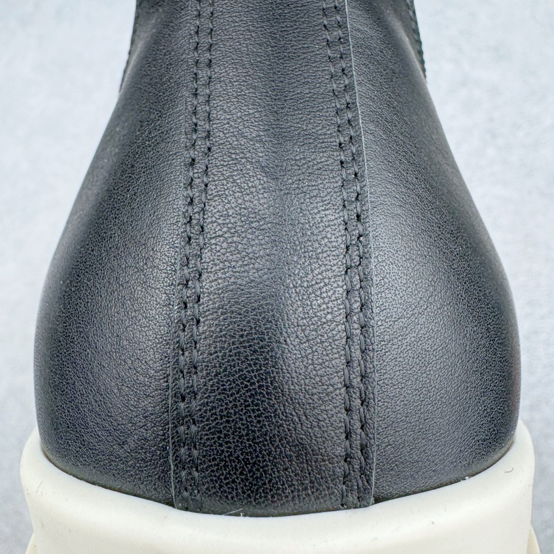 图片[18]-＃GD广顶 Rick Owens Drkshdw 瑞克·欧文斯低帮皮面时尚运动板鞋 黑白 二级市场已经7K以上 平台客户随意卖四位数 RO广东原厂出品 纯原天花板 原版一比一复刻 冲正绝不翻车 还原度达到百分之98以上 原楦开发纸版版型 ZP拆解原版1：1复模裁片纸版 力求做到0错位 这样才能达到和zp一致的鞋型味道 采用进口cnc数控机床开发对版独家tpu奶香大底 区别于市场所有版本 zp同源全头层粒面小牛皮 达到和zp一致手感 原厂进口细纹布 万邦订购原厂高弹粉红色海绵 内里搭配软质细腻羊皮 TPU高密度大底 软硬度透光度高已经测试和原版一致 尺码：39 40 41 42 43 44 45 46-选品中心