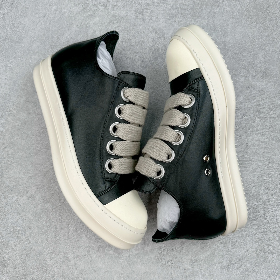 图片[3]-＃GD广顶 Rick Owens Drkshdw 瑞克·欧文斯低帮皮面时尚运动板鞋 黑白 二级市场已经7K以上 平台客户随意卖四位数 RO广东原厂出品 纯原天花板 原版一比一复刻 冲正绝不翻车 还原度达到百分之98以上 原楦开发纸版版型 ZP拆解原版1：1复模裁片纸版 力求做到0错位 这样才能达到和zp一致的鞋型味道 采用进口cnc数控机床开发对版独家tpu奶香大底 区别于市场所有版本 zp同源全头层粒面小牛皮 达到和zp一致手感 原厂进口细纹布 万邦订购原厂高弹粉红色海绵 内里搭配软质细腻羊皮 TPU高密度大底 软硬度透光度高已经测试和原版一致 尺码：39 40 41 42 43 44 45 46-选品中心