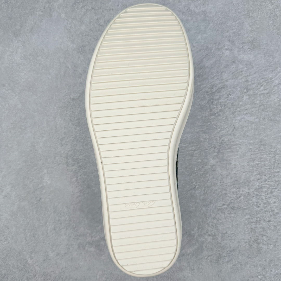 图片[9]-＃GD广顶 Rick Owens Drkshdw 瑞克·欧文斯低帮皮面时尚运动板鞋 黑白 二级市场已经7K以上 平台客户随意卖四位数 RO广东原厂出品 纯原天花板 原版一比一复刻 冲正绝不翻车 还原度达到百分之98以上 原楦开发纸版版型 ZP拆解原版1：1复模裁片纸版 力求做到0错位 这样才能达到和zp一致的鞋型味道 采用进口cnc数控机床开发对版独家tpu奶香大底 区别于市场所有版本 zp同源全头层粒面小牛皮 达到和zp一致手感 原厂进口细纹布 万邦订购原厂高弹粉红色海绵 内里搭配软质细腻羊皮 TPU高密度大底 软硬度透光度高已经测试和原版一致 尺码：39 40 41 42 43 44 45 46-选品中心