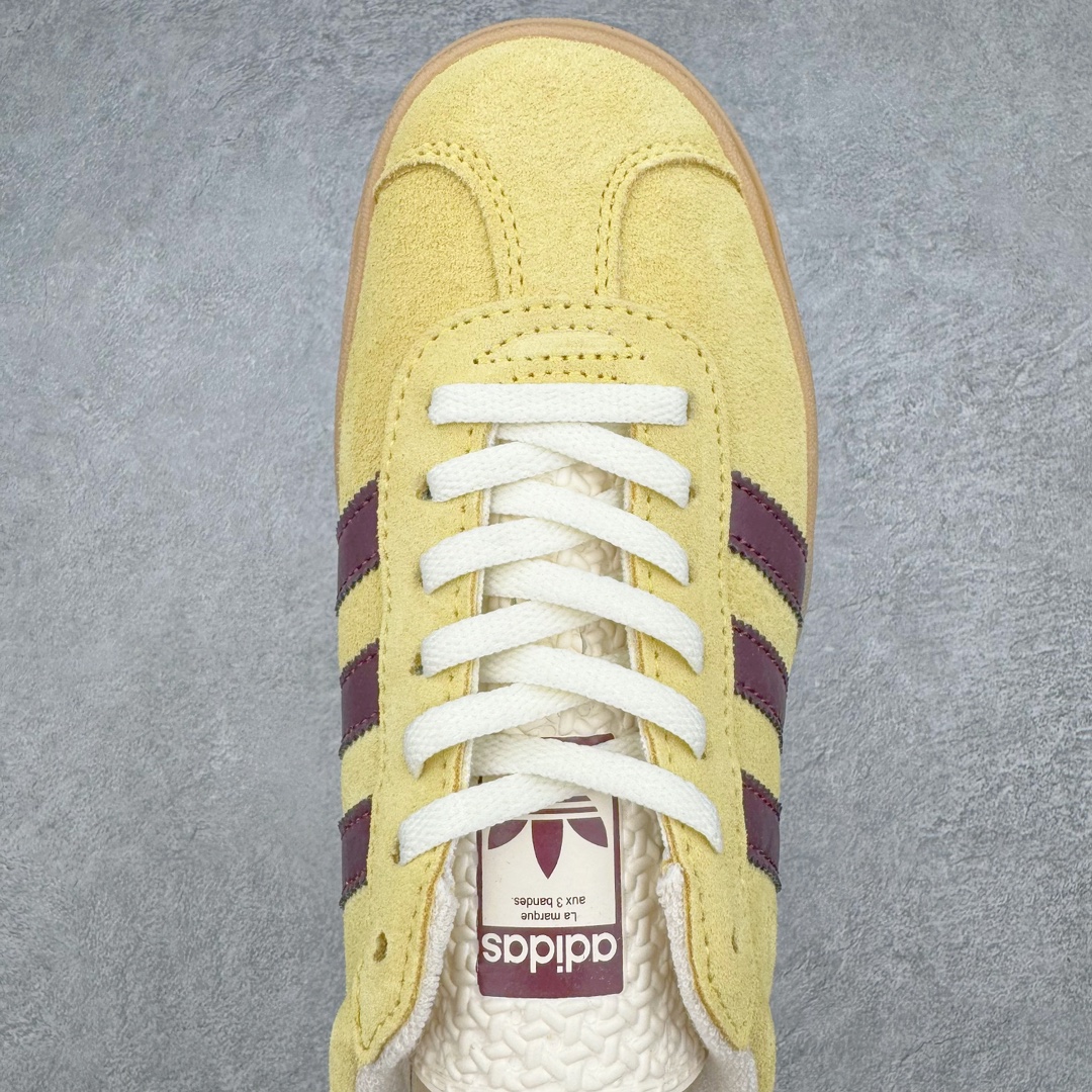 图片[4]-＃J版 AD Originals Gazelle Bold W 羚羊松糕系列复古百搭厚底增高低帮休闲运动板鞋 IF5937 新的一年就要换新的打扮啦！除了设定变美、健身、减肥等目标外，你已经可以利用鞋子来“偷偷改善身材比例”的愿望了！ 因为有一句话。身高不够。鞋子来凑~赶快入手以下各大运动品牌最新推出的“厚底增高运动鞋”吧。 是最好穿最百搭的长腿神器。 重点是……不仅价格不错～鞋子也不错啊！Originals的Gazelle Bold鞋款打造出「超厚底版本」！延续流线鞋型、经典麂皮材质、白色三条线和侧面烫金标志的复古外型，奶油白鞋底高度直接乘3，出门搭上它，保证一路步步高升。尺码：36 36⅔ 37⅓ 38 38⅔ 39⅓ 40-选品中心