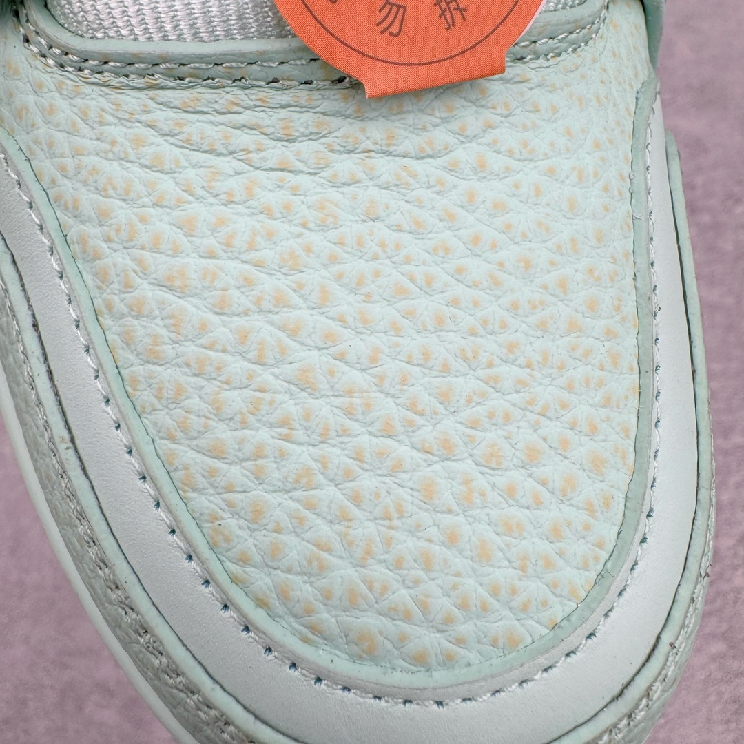 图片[10]-＃ZS纯原 Louis Vuitton Trainer lv时装走秀运动鞋 做旧系列 市场所有版本中综合最强的货品 GD实力大厂出品 全网最全配色更新最快 最成熟的做工稳定的品控 完美鞋型超高的清洁度 零毛边线头瑕疵 全套原楦原纸版原鞋开模 全网最具灵魂的版型 正确原装黄色鞋盒 正确中底印花 鞋面印花3D高频深度立体 全鞋电脑针车 紧密相连 针距密度一致 环保乳胶注塑鞋垫 厚度脚感还原原版 皮面裁剪部位 统一油边封口工艺 原装橡胶大底含胶量大底组合零偏差 专柜全套包装 防尘袋 说明书 质保卡 男女鞋 尺码：35 36 37 38 39 40 41 42 43 44 45-选品中心