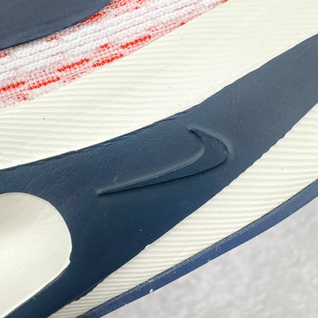 图片[18]-NK Journey Run 旅程慢跑系列低帮轻质缓震休闲运动公路跑步鞋 FN0228-100 采用科技织法轻盈织物合成鞋面材质 搭载柔软厚实ComfiRide 泡绵缓震组合外置防滑耐磨橡胶底片 穿上 Journey Run 公路跑步鞋 尽情畅跑 享受每一步的风景 搭载柔软厚实的 ComfiRide 泡绵缓震配置 助你征服充满挑战的路面 大步流星 微笑前行 该鞋款舒适非凡 让你爱不释脚 尺码：35.5 36 36.5 37.5 38 38.5 39 40 40.5 41 42 42.5 43 44 44.5 45-选品中心