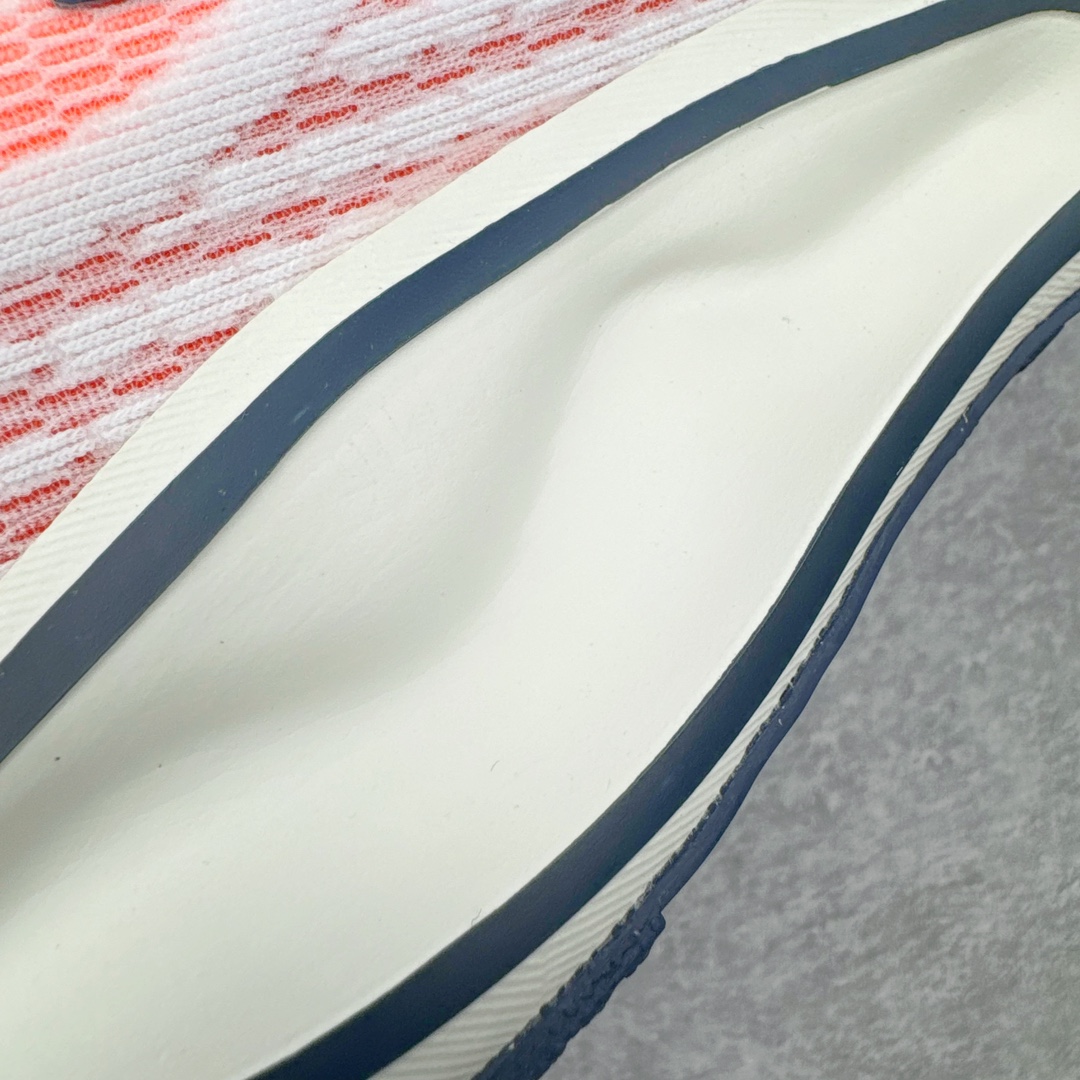 图片[15]-NK Journey Run 旅程慢跑系列低帮轻质缓震休闲运动公路跑步鞋 FN0228-100 采用科技织法轻盈织物合成鞋面材质 搭载柔软厚实ComfiRide 泡绵缓震组合外置防滑耐磨橡胶底片 穿上 Journey Run 公路跑步鞋 尽情畅跑 享受每一步的风景 搭载柔软厚实的 ComfiRide 泡绵缓震配置 助你征服充满挑战的路面 大步流星 微笑前行 该鞋款舒适非凡 让你爱不释脚 尺码：35.5 36 36.5 37.5 38 38.5 39 40 40.5 41 42 42.5 43 44 44.5 45-选品中心