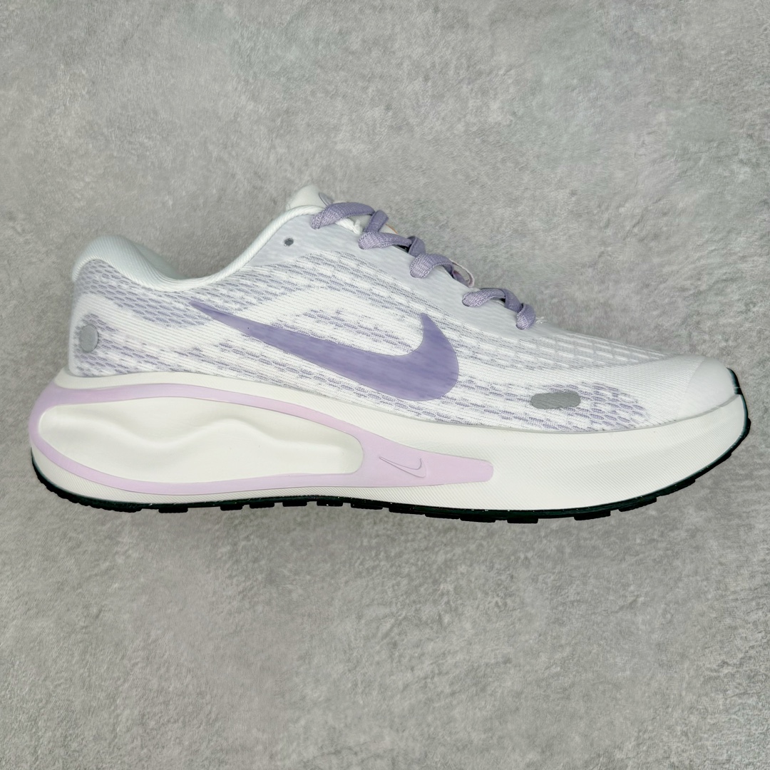 图片[2]-NK Journey Run 旅程慢跑系列低帮轻质缓震休闲运动公路跑步鞋 FJ7665 采用科技织法轻盈织物合成鞋面材质 搭载柔软厚实ComfiRide 泡绵缓震组合外置防滑耐磨橡胶底片 穿上 Journey Run 公路跑步鞋 尽情畅跑 享受每一步的风景 搭载柔软厚实的 ComfiRide 泡绵缓震配置 助你征服充满挑战的路面 大步流星 微笑前行 该鞋款舒适非凡 让你爱不释脚 尺码：35.5 36 36.5 37.5 38 38.5 39 40 40.5 41 42 42.5 43 44 44.5 45-选品中心