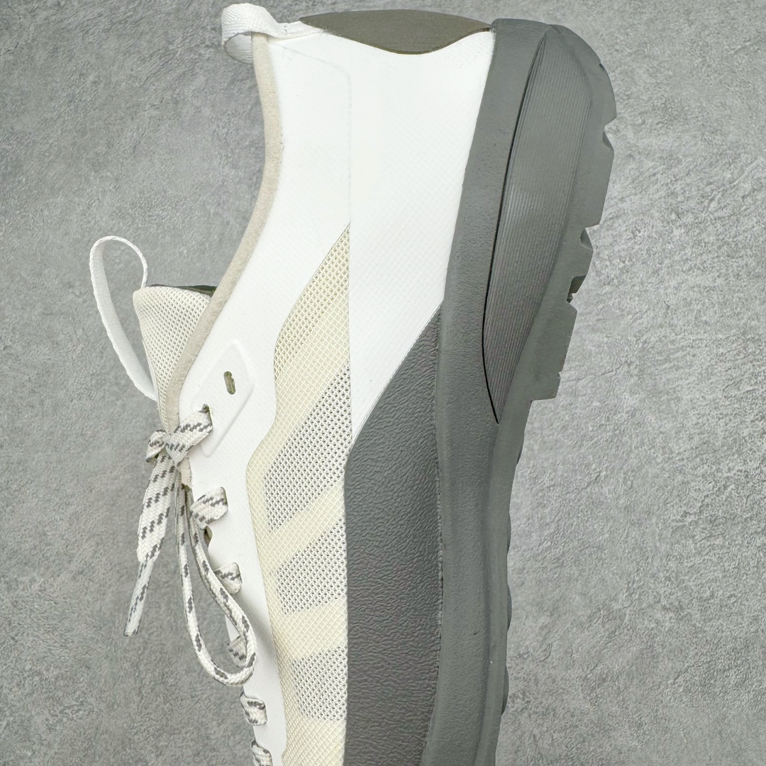 图片[7]-＃SG 加拿大品牌 始祖鸟·Arcteryx始祖鸟 Konseal Lt 轻量网布防滑轻便耐磨低帮越野跑步鞋 利用先进的技术、更轻但可靠耐用的材料和高度专注的设计流程，我们创造了我们最轻的接近鞋 Konseal LT。它专为在您携带背包和攀爬装备时覆盖崎岖的地面而设计，提供足底支撑和保护、应对不断変化的地形的敏捷性以及 Vibram® Megagrip 外底的自抓地力。内里提供赤足舒适感，鞋跟可平折，因此您可以在系绳或露营时将其作为木屐穿着。尺码：39 40 41 42 43 44 45-选品中心