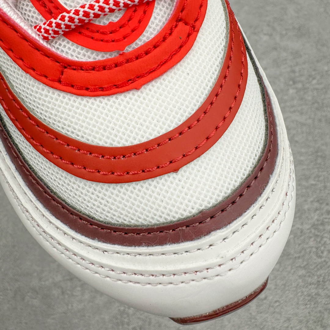 图片[10]-NK Air Max 97 OG 红白 FN6957-101 原装批次子弹 拆解原鞋开发 打造全市场最强版本子弹 这里只对比原鞋原厂TPU反光材料 市场首家原模原气垫 拒绝套用公底原档案Swoosh电绣 卡色匹配原版 尺码：36 36.5 37.5 38 38.5 39 40 40.5 41 42 42.5 43 44 44.5 45-选品中心