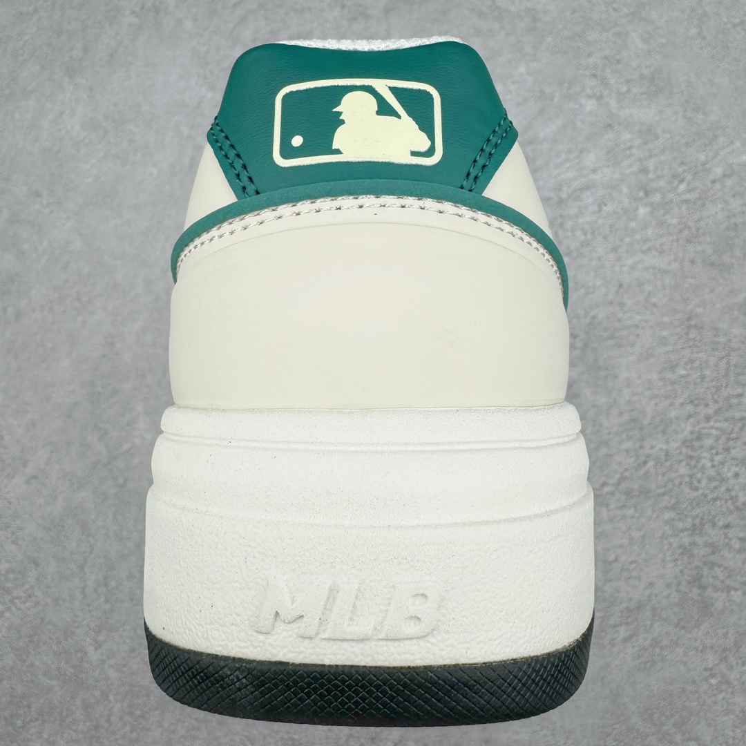 图片[8]-＃PB过验版 MLB Chunky Liner Basic 复古印花学长鞋系列低帮轻量增高厚底百搭休闲运动慢跑鞋板鞋 Korea韩国联名NY美国榄球纽约洋基队限定 目前可过轻松秒过各类鉴定 能操作的私聊 韩国代购专供 左脚内置NFC感应 区别市面贴纸假芯片 MLB专用菱形双针中底布 重点细节中底布带注胶孔 原厂NFC感应吊牌 支持鉴定 一个两位数 原盒原标 全套原楦原纸板原厂数据开发 中韩文保养标贴 绿色防霉片 平台代购专供 独家一比一RB+MD组合大底 高频后跟小人Logo精准对位立体饱满 正确网布加超迁鞋面 转印中底走线紧密 转印Logo工艺表层防刮不掉色 尺码：35 36 36.5 37.5 38 38.5 39 40 40.5 41 42 42.5 43 44 44.5 45-选品中心