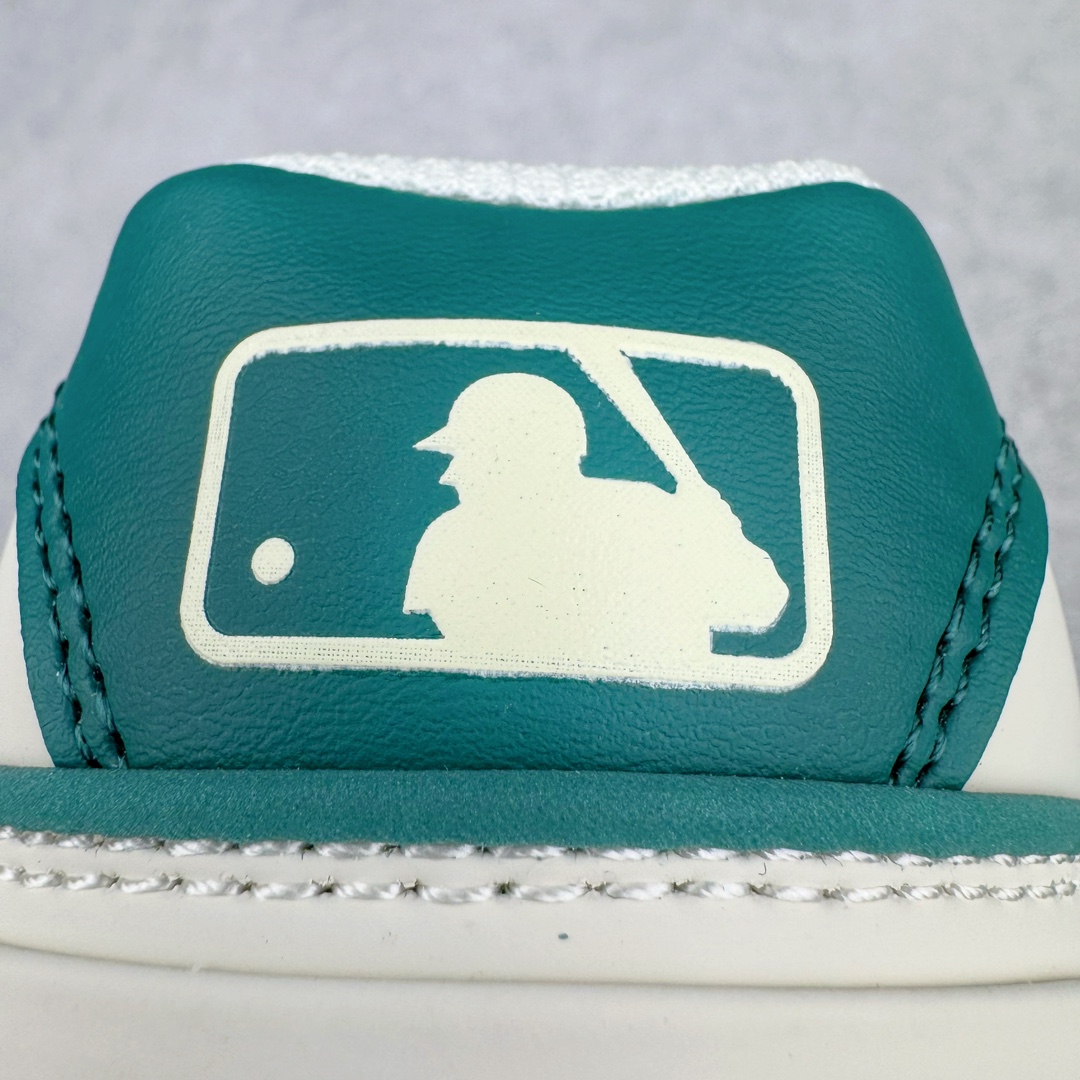 图片[11]-＃PB过验版 MLB Chunky Liner Basic 复古印花学长鞋系列低帮轻量增高厚底百搭休闲运动慢跑鞋板鞋 Korea韩国联名NY美国榄球纽约洋基队限定 目前可过轻松秒过各类鉴定 能操作的私聊 韩国代购专供 左脚内置NFC感应 区别市面贴纸假芯片 MLB专用菱形双针中底布 重点细节中底布带注胶孔 原厂NFC感应吊牌 支持鉴定 一个两位数 原盒原标 全套原楦原纸板原厂数据开发 中韩文保养标贴 绿色防霉片 平台代购专供 独家一比一RB+MD组合大底 高频后跟小人Logo精准对位立体饱满 正确网布加超迁鞋面 转印中底走线紧密 转印Logo工艺表层防刮不掉色 尺码：35 36 36.5 37.5 38 38.5 39 40 40.5 41 42 42.5 43 44 44.5 45-选品中心