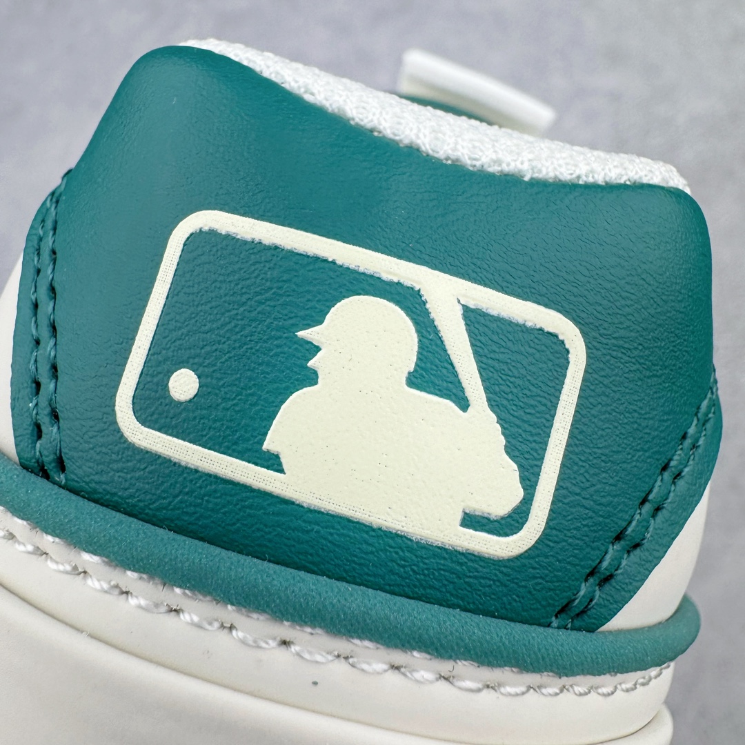 图片[12]-＃PB过验版 MLB Chunky Liner Basic 复古印花学长鞋系列低帮轻量增高厚底百搭休闲运动慢跑鞋板鞋 Korea韩国联名NY美国榄球纽约洋基队限定 目前可过轻松秒过各类鉴定 能操作的私聊 韩国代购专供 左脚内置NFC感应 区别市面贴纸假芯片 MLB专用菱形双针中底布 重点细节中底布带注胶孔 原厂NFC感应吊牌 支持鉴定 一个两位数 原盒原标 全套原楦原纸板原厂数据开发 中韩文保养标贴 绿色防霉片 平台代购专供 独家一比一RB+MD组合大底 高频后跟小人Logo精准对位立体饱满 正确网布加超迁鞋面 转印中底走线紧密 转印Logo工艺表层防刮不掉色 尺码：35 36 36.5 37.5 38 38.5 39 40 40.5 41 42 42.5 43 44 44.5 45-选品中心