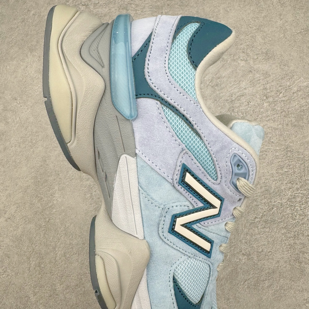 图片[6]-New Balance NB9060 复古运动鞋 新百伦又带来了新鞋型 并且是与芝加哥街头品牌 Joe Freshgoods 的联名款 鞋身主体采用了类似 990 系列的设计风格 与传统复古慢跑鞋区别不大 最大的变化就是鞋底部分 在传统设计的中底外层 增加了多个分区的模块 圆润的线条设计与我们熟悉的 New Balance 风格截然不同 但与同样充满弧形线条的鞋面搭配 看起来毫无违和感 尺码：36-45-选品中心