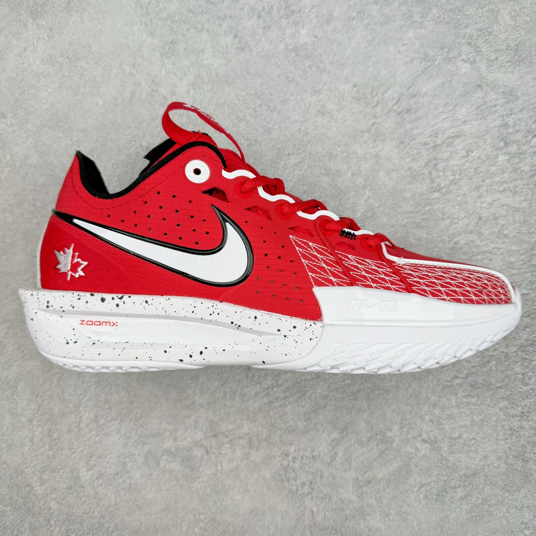 ＃TG NK G.T. Cut 3 EP GT3代实战篮球鞋 DV2918-026 该鞋款采用出众回弹设计 为切入、转向和移步篮筐提供出色的能量回馈 回弹性能带来弹力充沛的迈步体验 助你爆发疾速 全掌型 ZoomX 泡绵 缔造弹力出众的轻盈迈步体验 助你在比赛升温时能够急速快攻 驰骋全场 鞋面绳线与鞋带相结合 有助稳固前足 后跟搭配加垫鞋口 为脚踝营造舒适稳固感受 全掌型 ZoomX 泡绵 能够带来出众的能量回馈 前足外侧采用精巧塑料覆面 在瞬间爆发时提供稳固脚感 尺码：39 40 40.5 41 42 42.5 43 44 44.5 45 46-选品中心