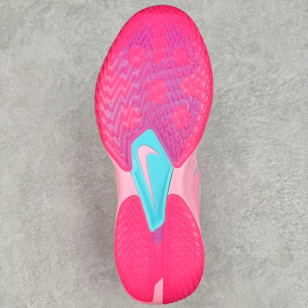 图片[9]-＃TG NK G.T. Cut 3 EP GT3代实战篮球鞋 DV2913-019 该鞋款采用出众回弹设计 为切入、转向和移步篮筐提供出色的能量回馈 回弹性能带来弹力充沛的迈步体验 助你爆发疾速 全掌型 ZoomX 泡绵 缔造弹力出众的轻盈迈步体验 助你在比赛升温时能够急速快攻 驰骋全场 鞋面绳线与鞋带相结合 有助稳固前足 后跟搭配加垫鞋口 为脚踝营造舒适稳固感受 全掌型 ZoomX 泡绵 能够带来出众的能量回馈 前足外侧采用精巧塑料覆面 在瞬间爆发时提供稳固脚感 尺码：39 40 40.5 41 42 42.5 43 44 44.5 45 46-选品中心