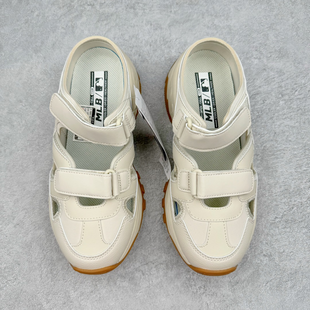 图片[2]-MLB Sandal Chunky Mask 纽约洋基队百搭时尚运动凉鞋 MLB是韩国F&F旗下潮流服装品牌 拥有150年历史的经典传统 是街头文化和国际生活方式的领导者 MLB拥有包括男装、女装、童装、配饰在内的全品类服饰 提供覆盖各性别、各年龄层、From Head to Toe的穿搭装备 其产品结合了韩国的时尚造型与质感 展现了运动服饰也可以兼具时尚潮流的风格 在产品设计上 MLB不仅融合了美国职业棒球大联盟的各当家球队 更结合了棒球运动中的各个元素 复古风范自信控场 复古鞋型率先勾描独特的自我态度 在经典线条与时尚元素的精彩交织下刷新街头复古运动风潮 质感十足兼备卓越的舒适透气性能迎合夏日追求的自在脚感。尺码：36 36.5 37.5 38 38.5 39 40 40.5 41 42 42.5 43 44 45-选品中心