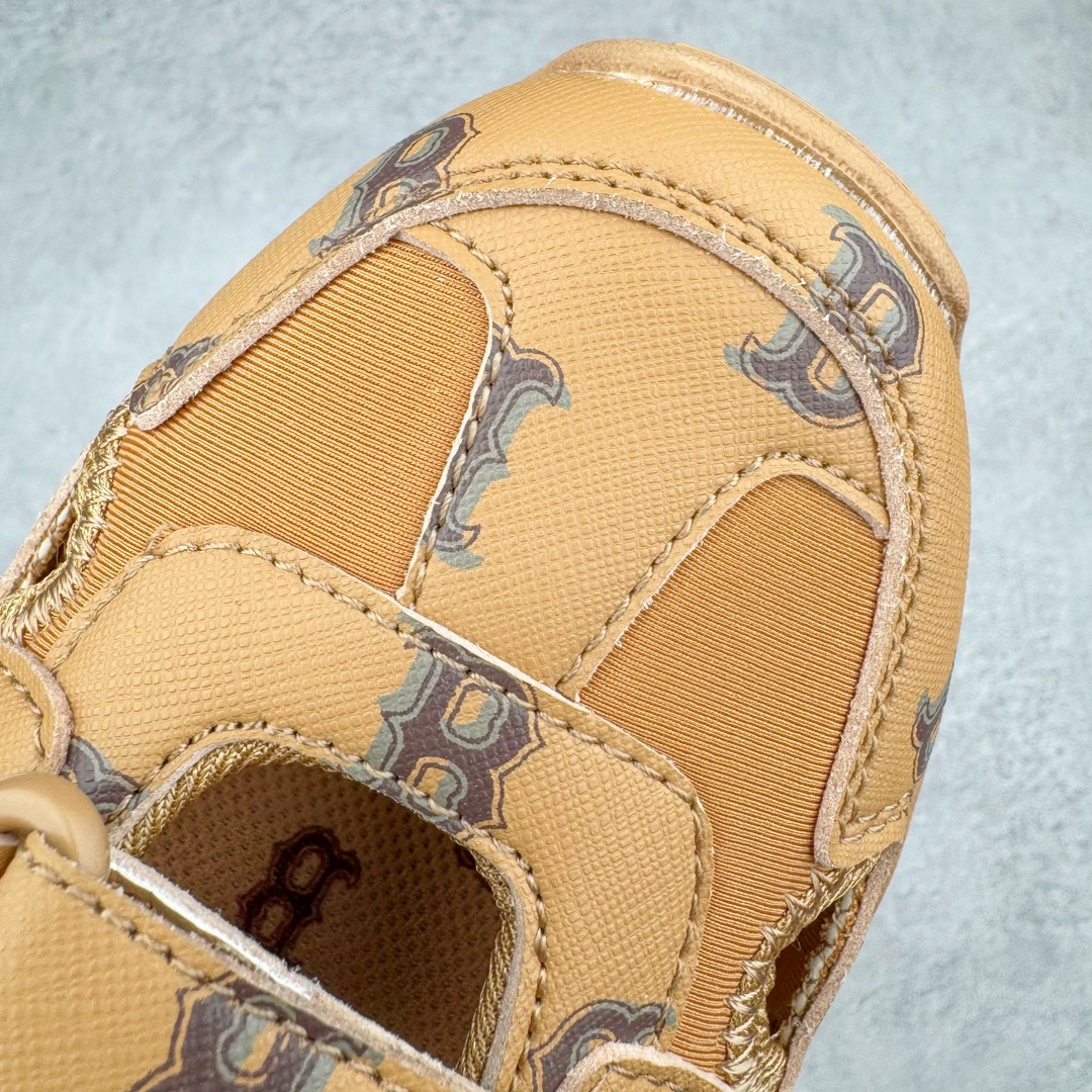 图片[10]-MLB Sandal Chunky Mask 纽约洋基队百搭时尚运动凉鞋 MLB是韩国F&F旗下潮流服装品牌 拥有150年历史的经典传统 是街头文化和国际生活方式的领导者 MLB拥有包括男装、女装、童装、配饰在内的全品类服饰 提供覆盖各性别、各年龄层、From Head to Toe的穿搭装备 其产品结合了韩国的时尚造型与质感 展现了运动服饰也可以兼具时尚潮流的风格 在产品设计上 MLB不仅融合了美国职业棒球大联盟的各当家球队 更结合了棒球运动中的各个元素 复古风范自信控场 复古鞋型率先勾描独特的自我态度 在经典线条与时尚元素的精彩交织下刷新街头复古运动风潮 质感十足兼备卓越的舒适透气性能迎合夏日追求的自在脚感。尺码：36 36.5 37.5 38 38.5 39 40 40.5 41 42 42.5 43 44 45-选品中心