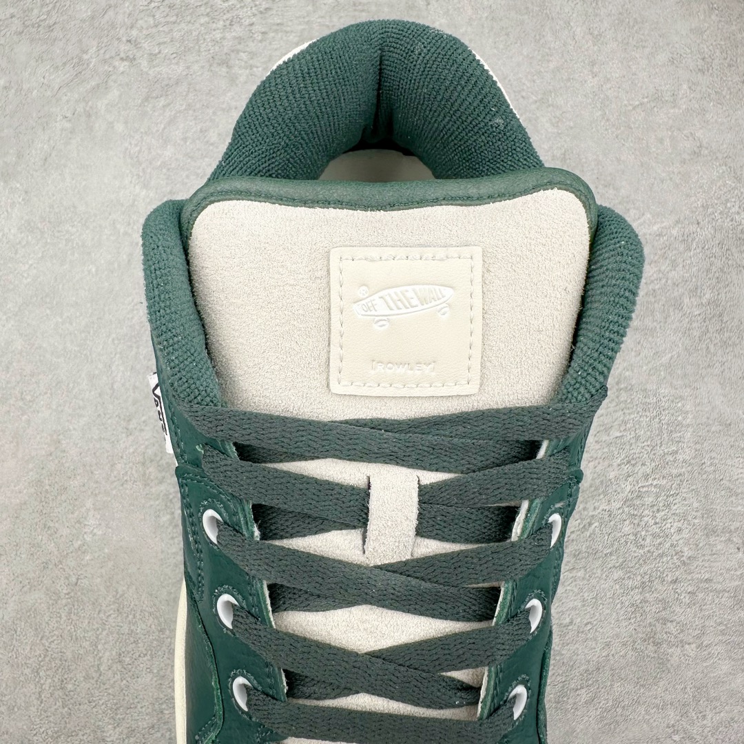 图片[6]-Vans Rowley XLT 系列 范斯官方 减震耐磨复古滑板鞋 Vans 不断坚持延续滑板文化。本次系列以 Rowley XLT 为设计载体，深挖复古元素，推出 Vans Rowley XLT 系列，向滑板文化的致敬。鞋款在设计上，融合了品牌的标志性风格和滑板属性，在为滑板爱好者提供了更加舒适、稳定的滑行体验的同时，也呈现出独特的风格。 尺码：35-45（36.5 38.5 40.5 42.5）正常码-选品中心