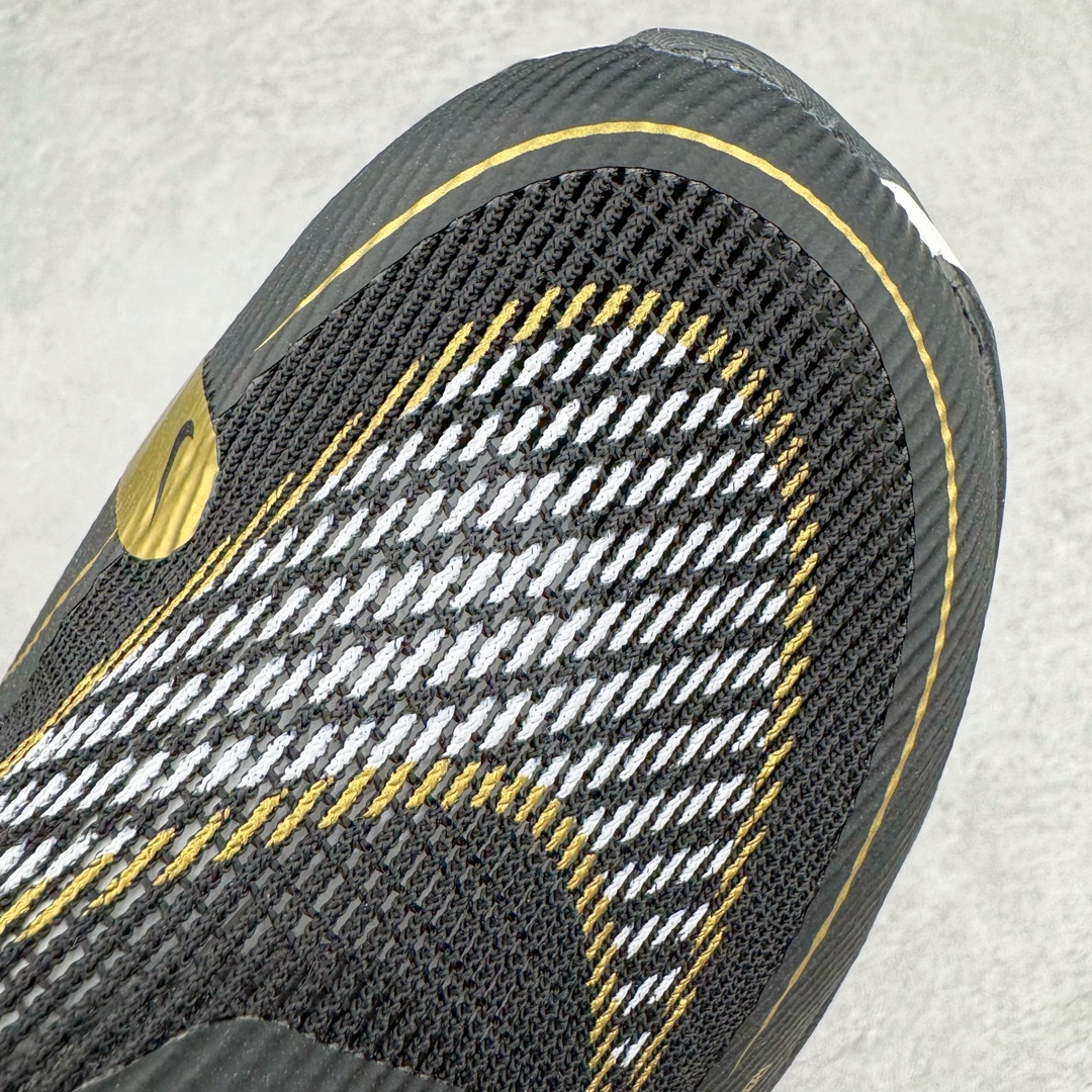 图片[13]-＃纯原 NK ZoomX Vaporfly Next% 马拉松二代跑鞋 内置碳板 鞋面使用了全新 Vaporweave 科技 这种类似蝉翼的材质相比 Flyknit 更加轻薄透气 非对称的鞋带系统和泡棉护垫的加入令舒适度更高 鞋头辅以超大的 Swoosh 点缀 再配上流线型外观设计 时尚感十足 尺码：36 36.5 37.5 38 38.5 39 40 40.5 41 42 42.5 43 44 44.5 45-选品中心