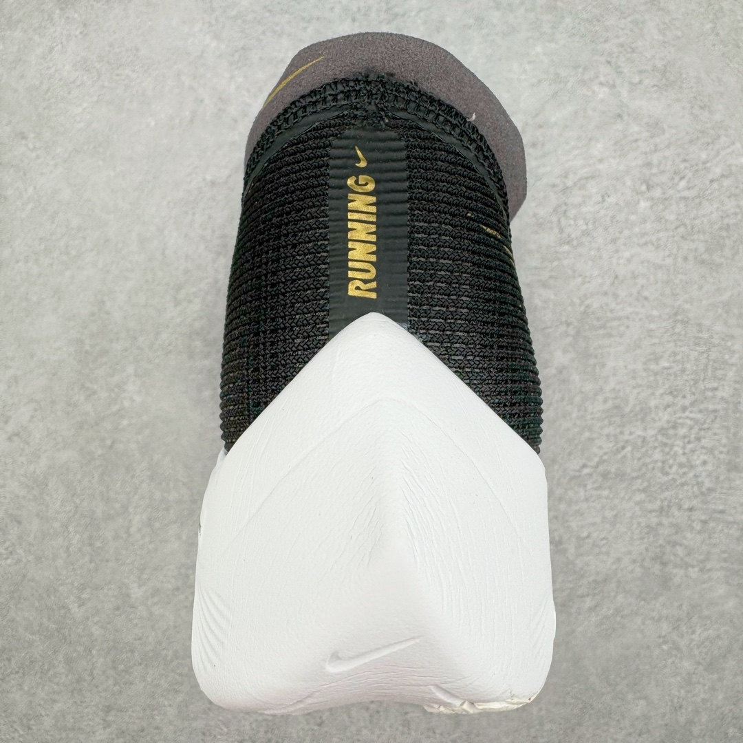 图片[8]-＃纯原 NK ZoomX Vaporfly Next% 马拉松二代跑鞋 内置碳板 鞋面使用了全新 Vaporweave 科技 这种类似蝉翼的材质相比 Flyknit 更加轻薄透气 非对称的鞋带系统和泡棉护垫的加入令舒适度更高 鞋头辅以超大的 Swoosh 点缀 再配上流线型外观设计 时尚感十足 尺码：36 36.5 37.5 38 38.5 39 40 40.5 41 42 42.5 43 44 44.5 45-选品中心