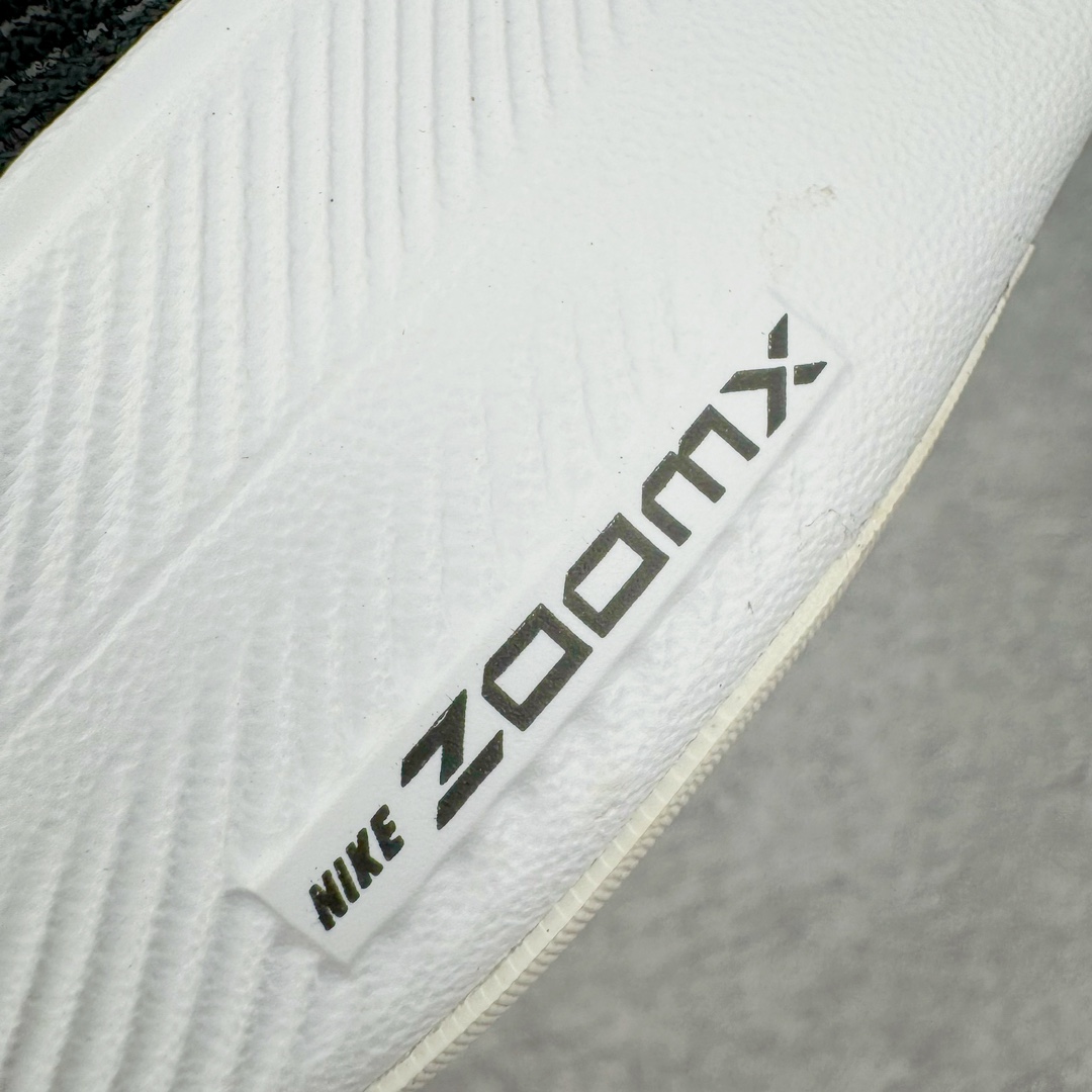 图片[15]-＃纯原 NK ZoomX Vaporfly Next% 马拉松二代跑鞋 内置碳板 鞋面使用了全新 Vaporweave 科技 这种类似蝉翼的材质相比 Flyknit 更加轻薄透气 非对称的鞋带系统和泡棉护垫的加入令舒适度更高 鞋头辅以超大的 Swoosh 点缀 再配上流线型外观设计 时尚感十足 尺码：36 36.5 37.5 38 38.5 39 40 40.5 41 42 42.5 43 44 44.5 45-选品中心