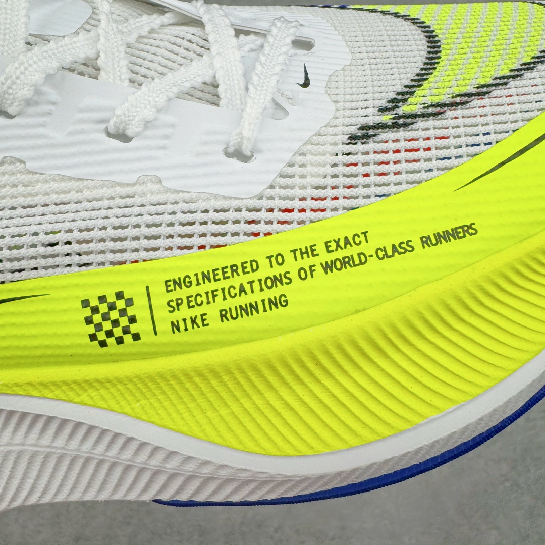 图片[13]-＃纯原福利 NK ZoomX Vaporfly Next% 马拉松二代跑鞋 细节整体升级 这款next%和上一款4%的鞋最大区的别于在鞋面面料 鞋面使用了全新 Vaporweave 科技 这种类似蝉翼的材质相比 Flyknit 更加轻薄透气 非对称的鞋带系统和泡棉护垫的加入令舒适度更高 鞋头辅以超大的 Swoosh 点缀 再配上流线型外观设计 时尚感十足 尺码：36 36.5 37.5 38 38.5 39 40 40.5 41 42 42.5 43 44 44.5 45-选品中心