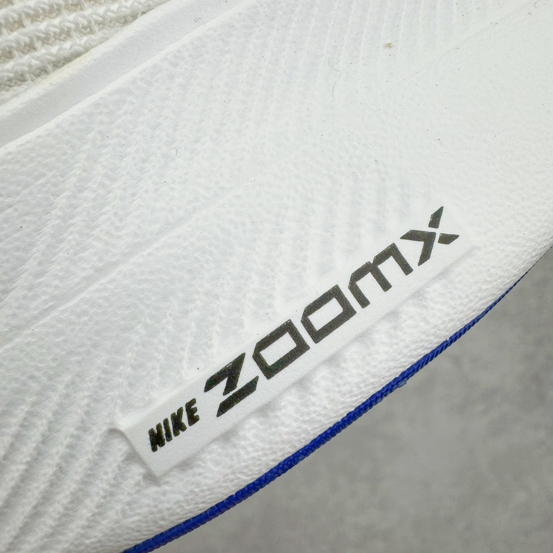 图片[15]-＃纯原福利 NK ZoomX Vaporfly Next% 马拉松二代跑鞋 细节整体升级 这款next%和上一款4%的鞋最大区的别于在鞋面面料 鞋面使用了全新 Vaporweave 科技 这种类似蝉翼的材质相比 Flyknit 更加轻薄透气 非对称的鞋带系统和泡棉护垫的加入令舒适度更高 鞋头辅以超大的 Swoosh 点缀 再配上流线型外观设计 时尚感十足 尺码：36 36.5 37.5 38 38.5 39 40 40.5 41 42 42.5 43 44 44.5 45-选品中心