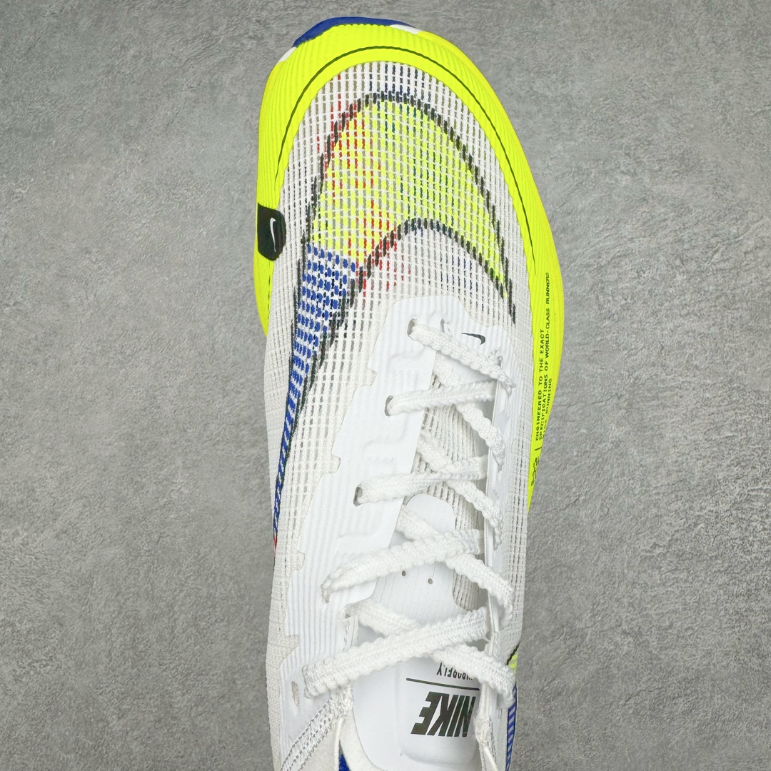 图片[4]-＃纯原福利 NK ZoomX Vaporfly Next% 马拉松二代跑鞋 细节整体升级 这款next%和上一款4%的鞋最大区的别于在鞋面面料 鞋面使用了全新 Vaporweave 科技 这种类似蝉翼的材质相比 Flyknit 更加轻薄透气 非对称的鞋带系统和泡棉护垫的加入令舒适度更高 鞋头辅以超大的 Swoosh 点缀 再配上流线型外观设计 时尚感十足 尺码：36 36.5 37.5 38 38.5 39 40 40.5 41 42 42.5 43 44 44.5 45-选品中心