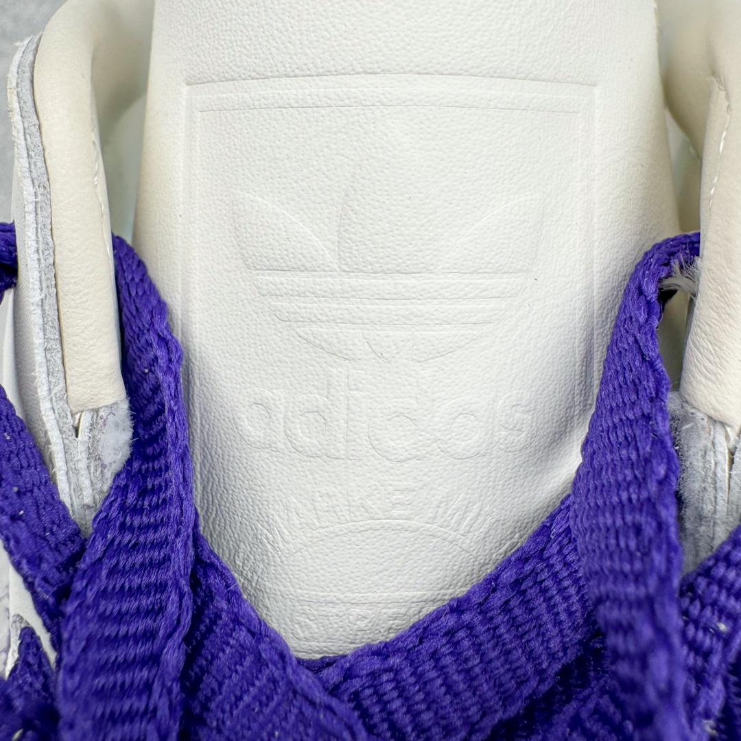 图片[16]-＃PB福利特价 AD Original Samba OG 复古经典轻便板鞋 白紫棕 ID8349 口碑大厂出品 品控大底版型不断改良更新 全套原纸板楦头开发 确保原汁原味 完美呈现版型 一比一鞋头弧度高度鞋身弧度 此版本只针对中端市场 皮料材质有所更替 其他数据细节工艺流程均保持一致 绝不口嗨 细节品控鞋型随意对比 正确烫金高频细节 原装纳米超迁皮料 独家私模橡胶大底 原盒原配 这款桑巴鞋展示了高质量的工艺 带有装饰的超锁缝制和无缝的手感 柔软、柔软的皮革造型和标志性的3条纹完成了精致的外观 正规合身鞋带 鞋面上有绒面鞋垫 橡胶鞋底 享受正畸套筒软感 自50年代首次亮相以来就一直在赢得粉丝的青睐 尺码：36 36.5 37.5 38 38.5 39 40 40.5 41 42 42.5 43 44 44.5 45 46-选品中心