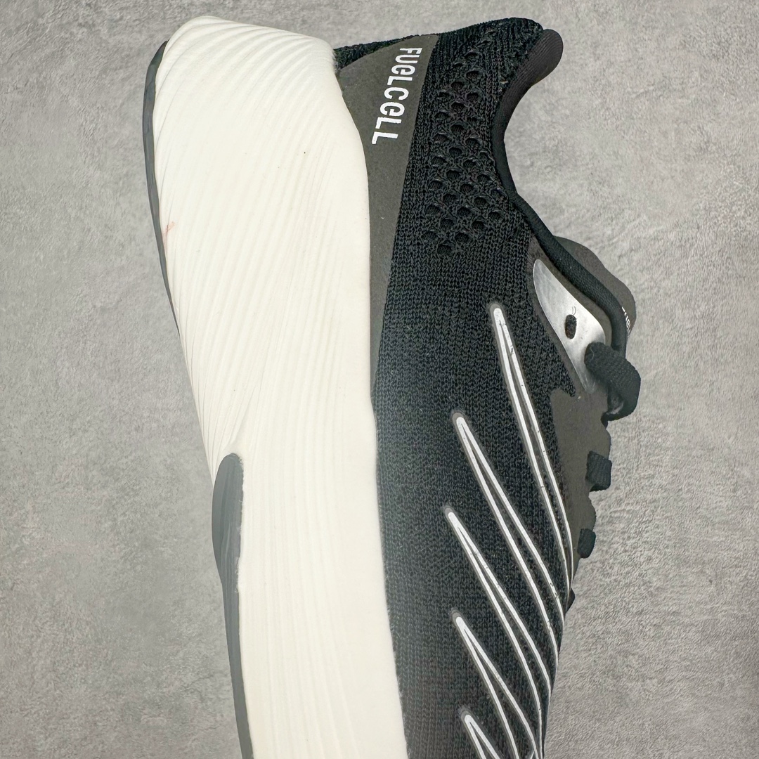 图片[6]-＃特价福利 New Balance FuelCell RC Elite V2 新百伦NB系列超轻量化低帮休闲运动慢跑鞋 采用超轻透气3D针织网眼材料结构鞋面及打印Logo细节#中底嵌入FuelCell轻量化技术组合全掌碳纤维板 网面鞋面设计 运动清爽透气 赤足感受 撞色设计细节控的惊喜 精细看得见 FUEL CELL避震中底,通过将液态氮快速填充进泡棉的方式 打造出具有高弹、轻质、 持久的中底 尺码对应库存‼️-选品中心