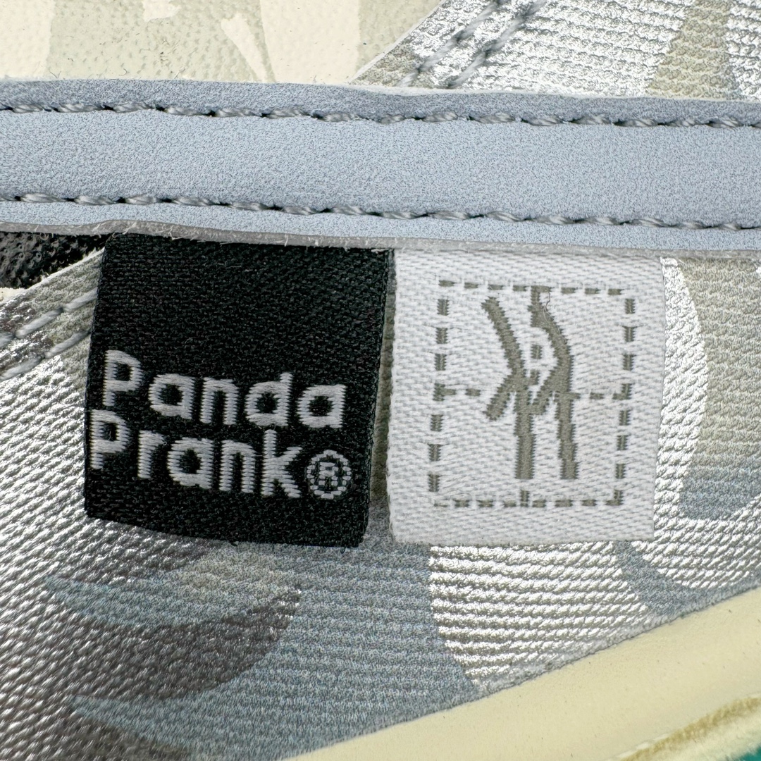 图片[14]-＃YC纯原福利 NK Dunk Low 熊猫恶作剧 游龙则灵 FV8106-181 定制系列天花板 无原鞋不开发 全系列得物原鞋一比一校对开发 配色持续更新中 终端对接 优势输出 全套原厂楦头原纸板数据档案倾力打造 原汁原味莞产 极致还原 圈内最强针车工艺 高端零售指定版 广东原厂配套原盒原标 鞋盒分三个尺码段 原厂冲刀 超高清洁度 全鞋零毛边皮料切割 采用原厂百宏鞋带以及原厂百宏织唛舌标 内标可供原厂几率过验 进口原装条纹中底布 四线拉帮白色点胶 原厂拉帮手法遵循公司 原厂电绣 极致还原 尺码：35.5 36 36.5 37.5 38 38.5 39 40 40.5 41 42 42.5 43 44 44.5 45 46 47.5-选品中心