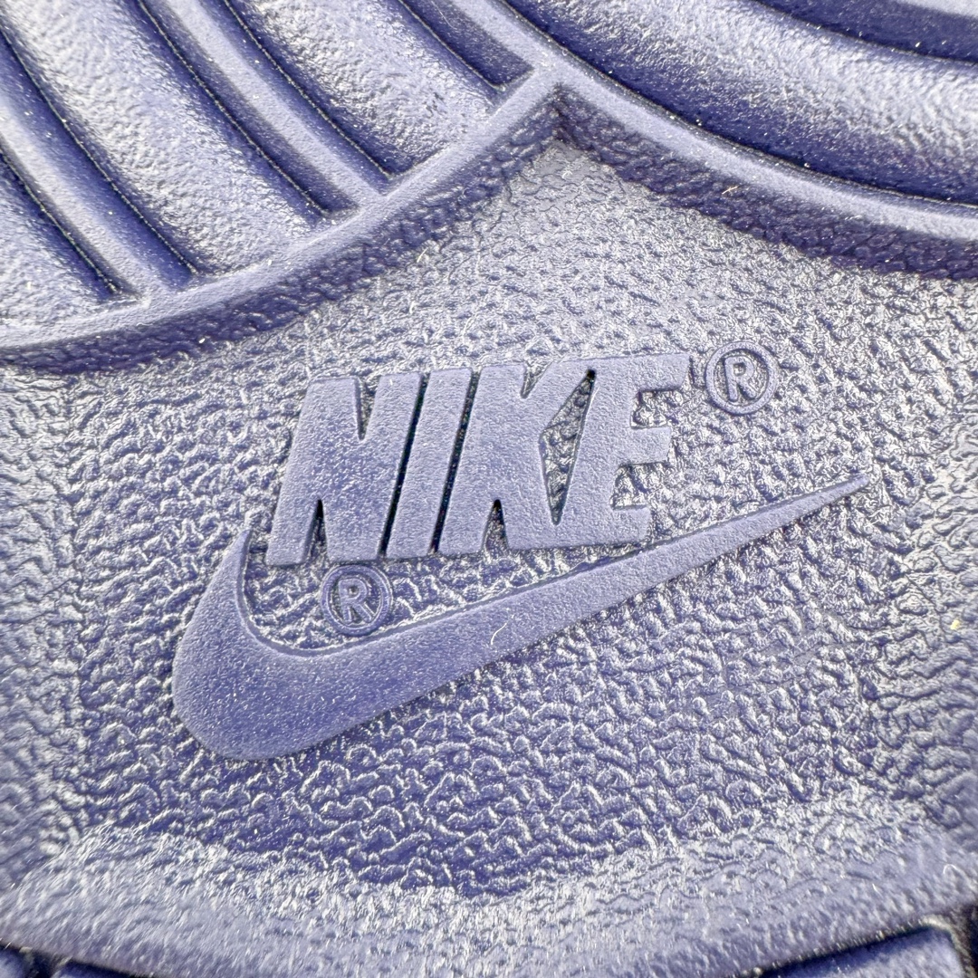 图片[18]-＃YC纯原福利 NK Dunk Low 熊猫恶作剧 游龙则灵 FV8106-181 定制系列天花板 无原鞋不开发 全系列得物原鞋一比一校对开发 配色持续更新中 终端对接 优势输出 全套原厂楦头原纸板数据档案倾力打造 原汁原味莞产 极致还原 圈内最强针车工艺 高端零售指定版 广东原厂配套原盒原标 鞋盒分三个尺码段 原厂冲刀 超高清洁度 全鞋零毛边皮料切割 采用原厂百宏鞋带以及原厂百宏织唛舌标 内标可供原厂几率过验 进口原装条纹中底布 四线拉帮白色点胶 原厂拉帮手法遵循公司 原厂电绣 极致还原 尺码：35.5 36 36.5 37.5 38 38.5 39 40 40.5 41 42 42.5 43 44 44.5 45 46 47.5-选品中心