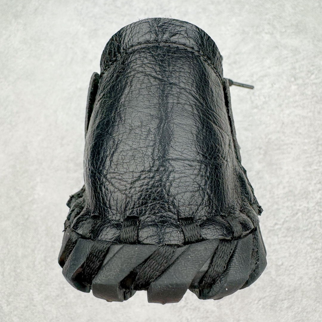 图片[8]-Prada普拉达2024最新春夏锯齿罗马超轻厚底橡胶凉鞋 复古时髦前卫鞋底搭配橡胶鞋面，让整双鞋轻便舒适 鲜艳色彩 满足不同风格时髦人士的多种选择 标志性金属三角标搭配古沙滩凉鞋造型 每一个设计元素都踩在时髦点上 尺码：38-44-选品中心