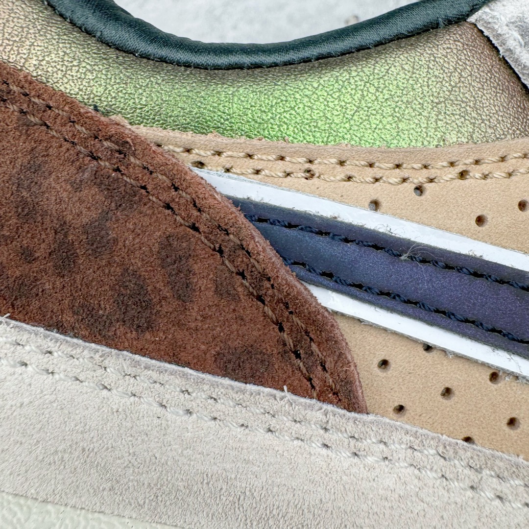 图片[18]-＃K版纯原 Division Street x Nike Air Max 1 初代复古气垫慢跑鞋 DS联名 HQ2640-200 以鞋圈知名度贼高的 Oregon Ducks 为设计主题 在经典的 Air Max 1 框架上 设计师直接在材质方面疯狂堆料 配合上多种多样的花纹 属于俄勒冈鸭的味道 简直快要从屏幕溢出来了 超高设计规格带来的 当然就是超高的辨识度 穿上街就是标准的视线减速带 尺码：36 36.5 37.5 38 38.5 39 40 40.5 41 42 42.5 43 44 44.5 45 46 47.5-选品中心