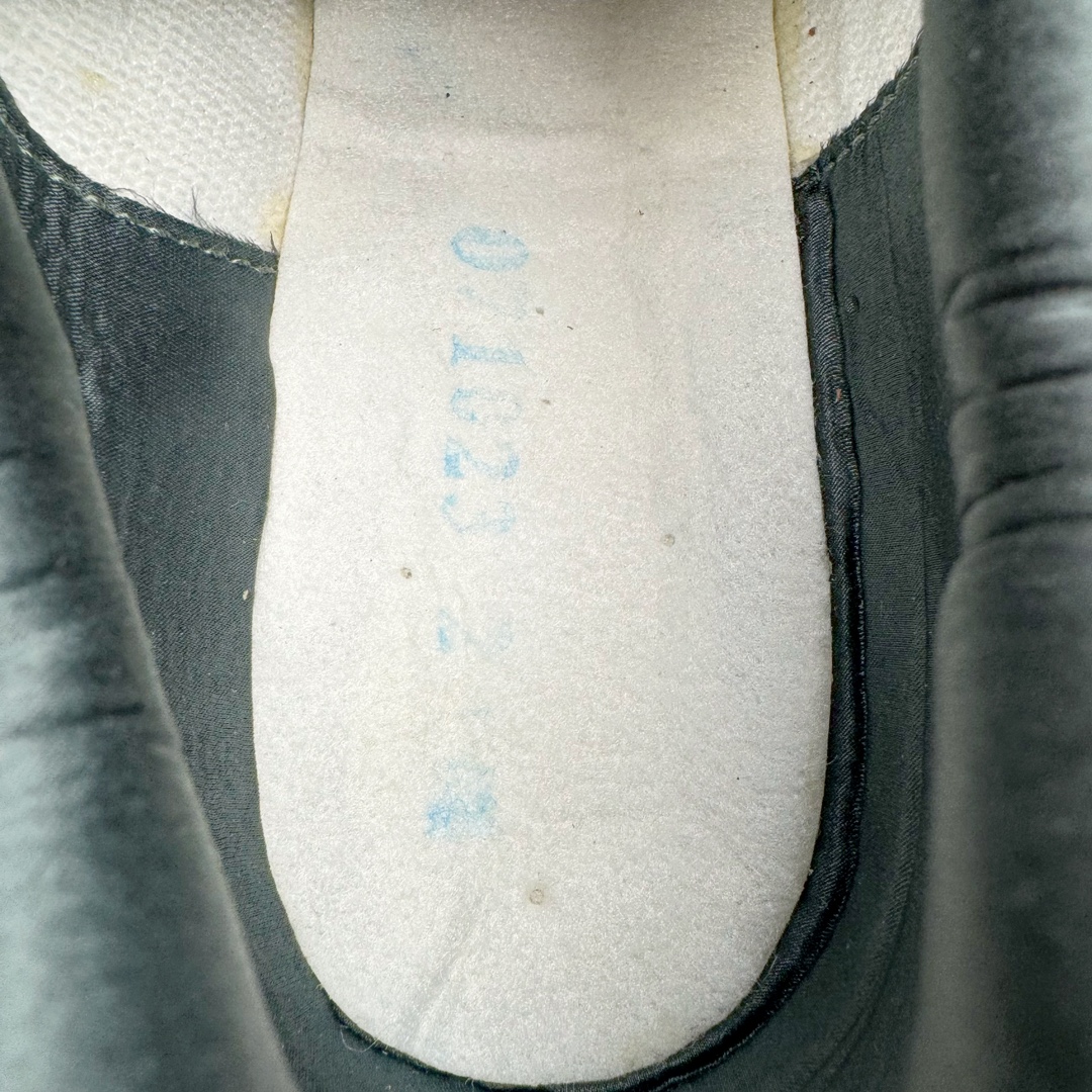 图片[14]-＃K版纯原 Division Street x Nike Air Max 1 初代复古气垫慢跑鞋 DS联名 HQ2640-200 以鞋圈知名度贼高的 Oregon Ducks 为设计主题 在经典的 Air Max 1 框架上 设计师直接在材质方面疯狂堆料 配合上多种多样的花纹 属于俄勒冈鸭的味道 简直快要从屏幕溢出来了 超高设计规格带来的 当然就是超高的辨识度 穿上街就是标准的视线减速带 尺码：36 36.5 37.5 38 38.5 39 40 40.5 41 42 42.5 43 44 44.5 45 46 47.5-选品中心