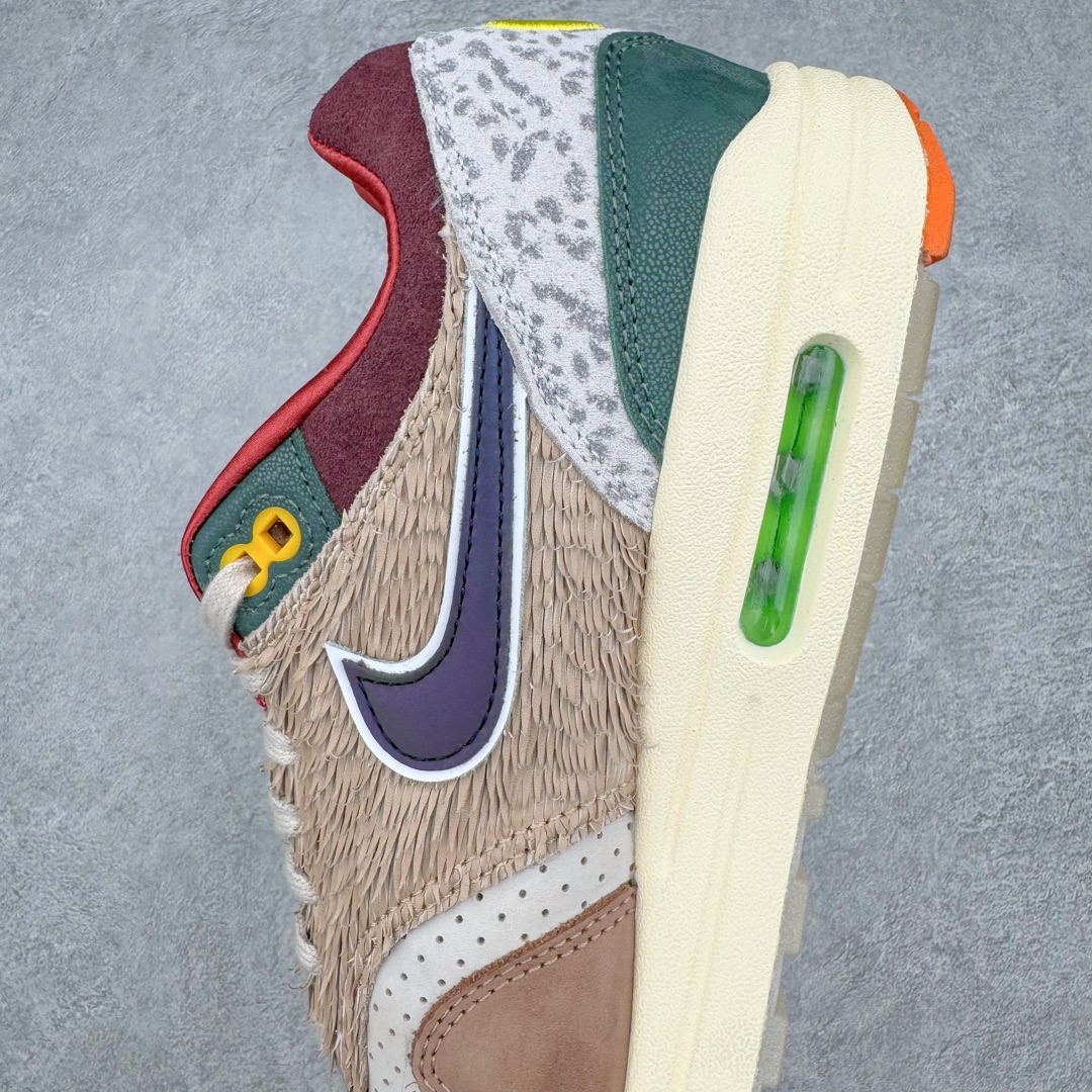 图片[7]-＃K版纯原 Division Street x Nike Air Max 1 初代复古气垫慢跑鞋 DS联名 HQ2639-100 以鞋圈知名度贼高的 Oregon Ducks 为设计主题 在经典的 Air Max 1 框架上 设计师直接在材质方面疯狂堆料 配合上多种多样的花纹 属于俄勒冈鸭的味道 简直快要从屏幕溢出来了 超高设计规格带来的 当然就是超高的辨识度 穿上街就是标准的视线减速带 尺码：36 36.5 37.5 38 38.5 39 40 40.5 41 42 42.5 43 44 44.5 45 46 47.5-选品中心