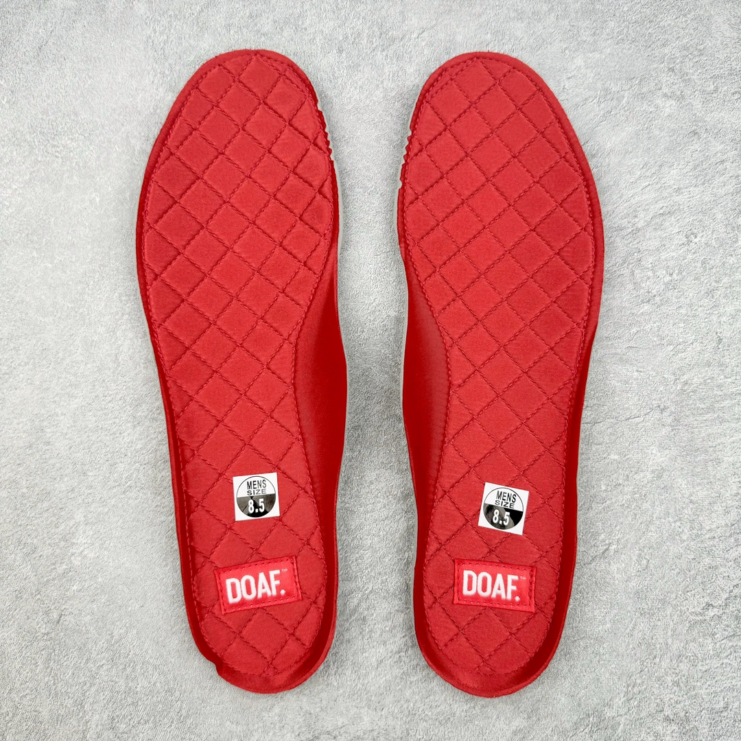 图片[21]-＃K版纯原 Division Street x Nike Air Max 1 初代复古气垫慢跑鞋 DS联名 HQ2639-100 以鞋圈知名度贼高的 Oregon Ducks 为设计主题 在经典的 Air Max 1 框架上 设计师直接在材质方面疯狂堆料 配合上多种多样的花纹 属于俄勒冈鸭的味道 简直快要从屏幕溢出来了 超高设计规格带来的 当然就是超高的辨识度 穿上街就是标准的视线减速带 尺码：36 36.5 37.5 38 38.5 39 40 40.5 41 42 42.5 43 44 44.5 45 46 47.5-选品中心